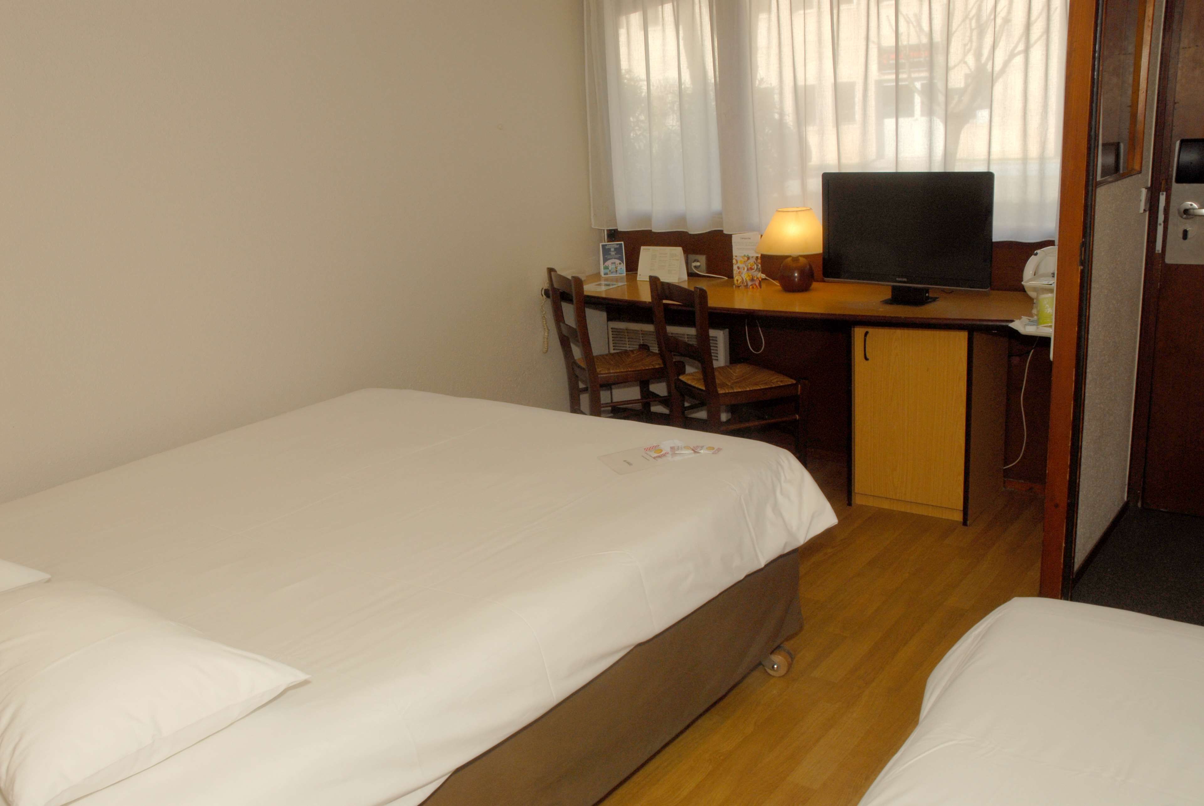 Kyriad Direct Marseille Est La Valentine