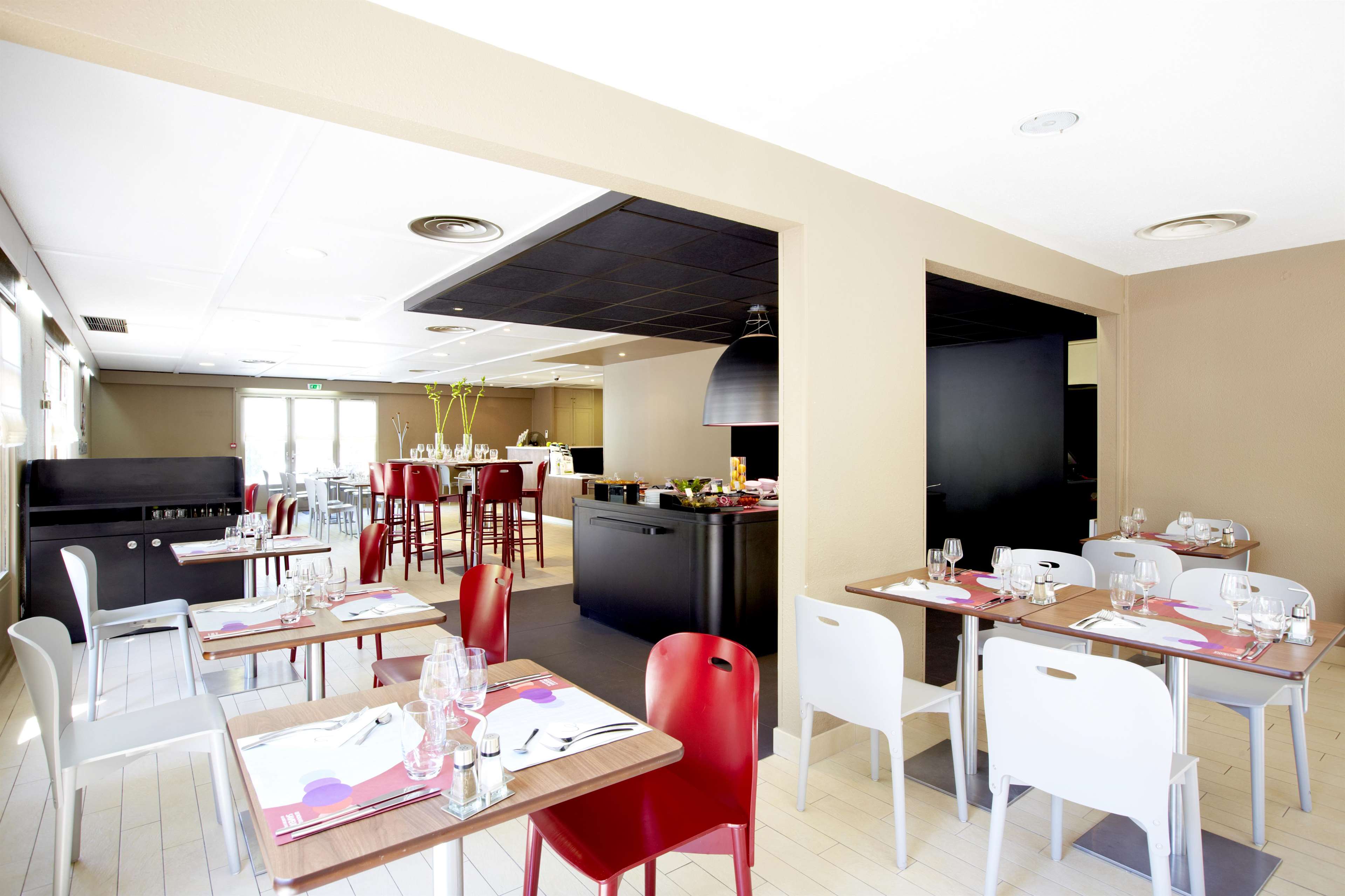 Kyriad Direct Marseille Est La Valentine