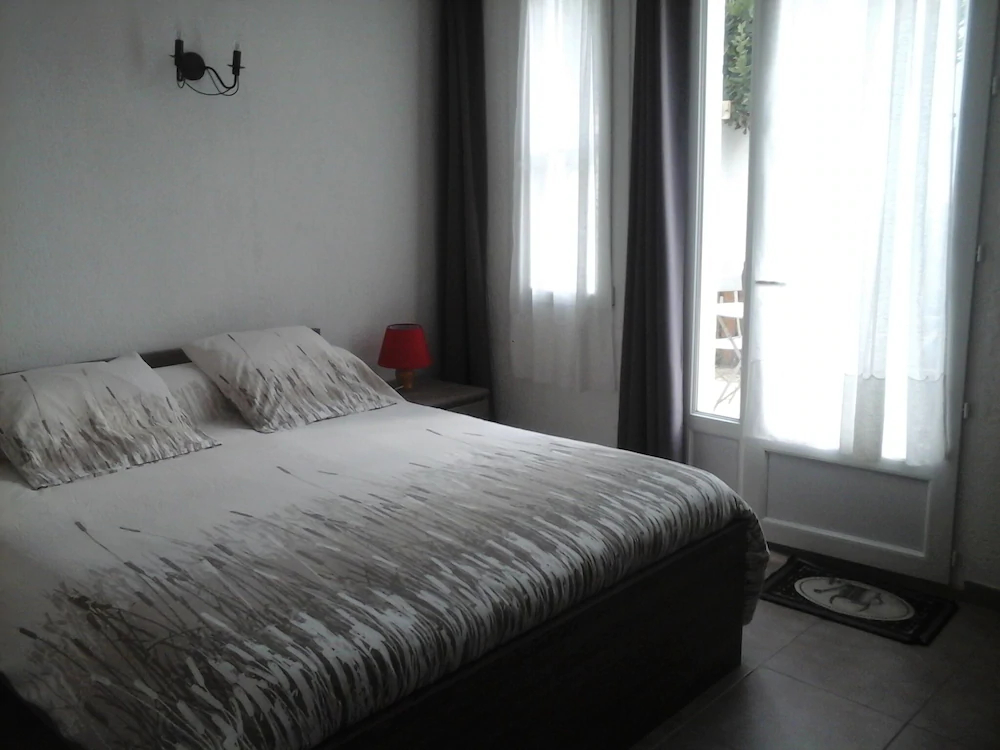 Chez Cathy Et Leo