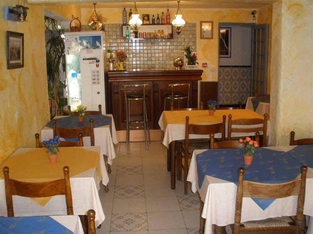 Les Palmiers
