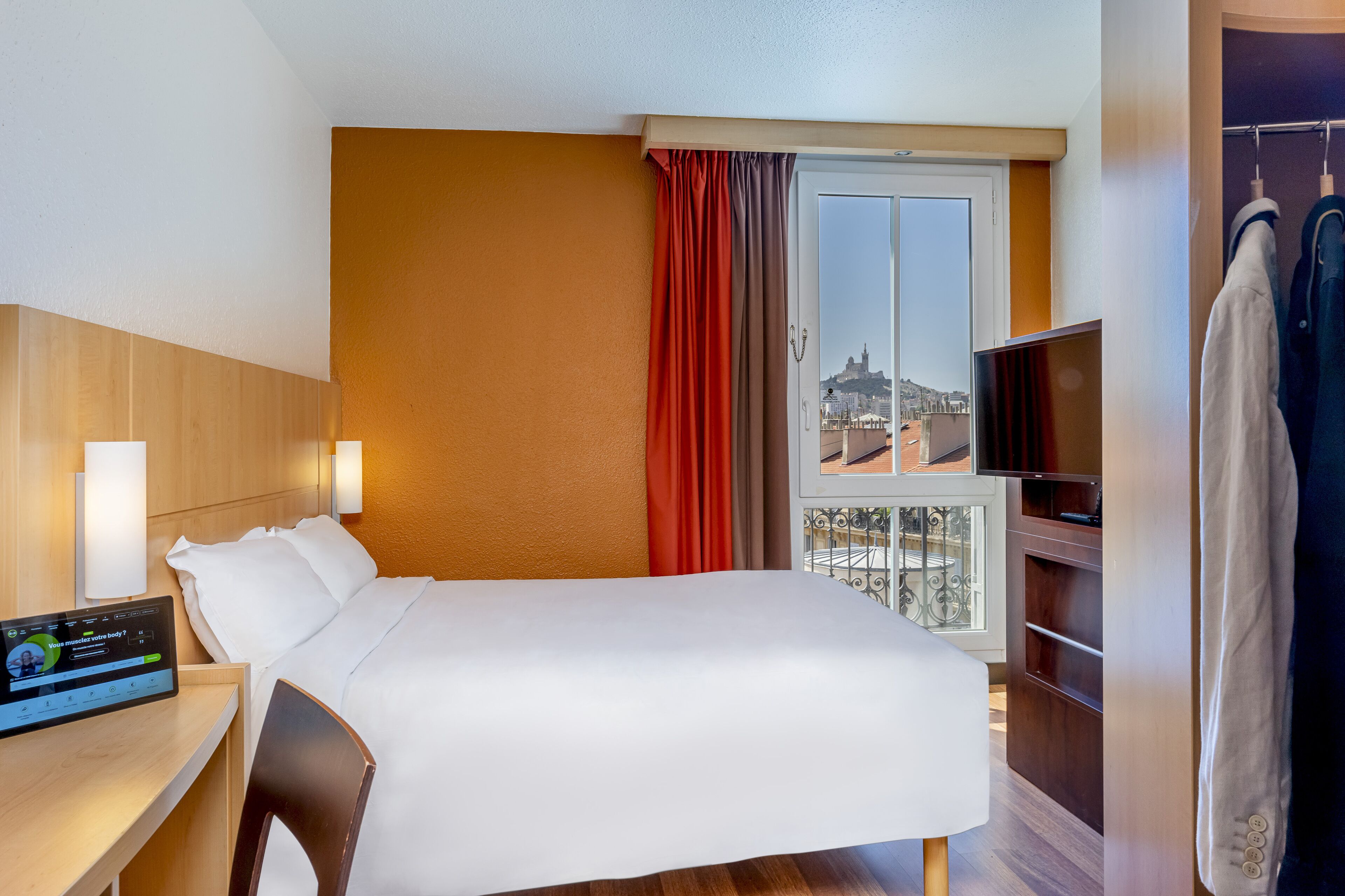 B&B HOTEL Marseille Centre Vieux Port