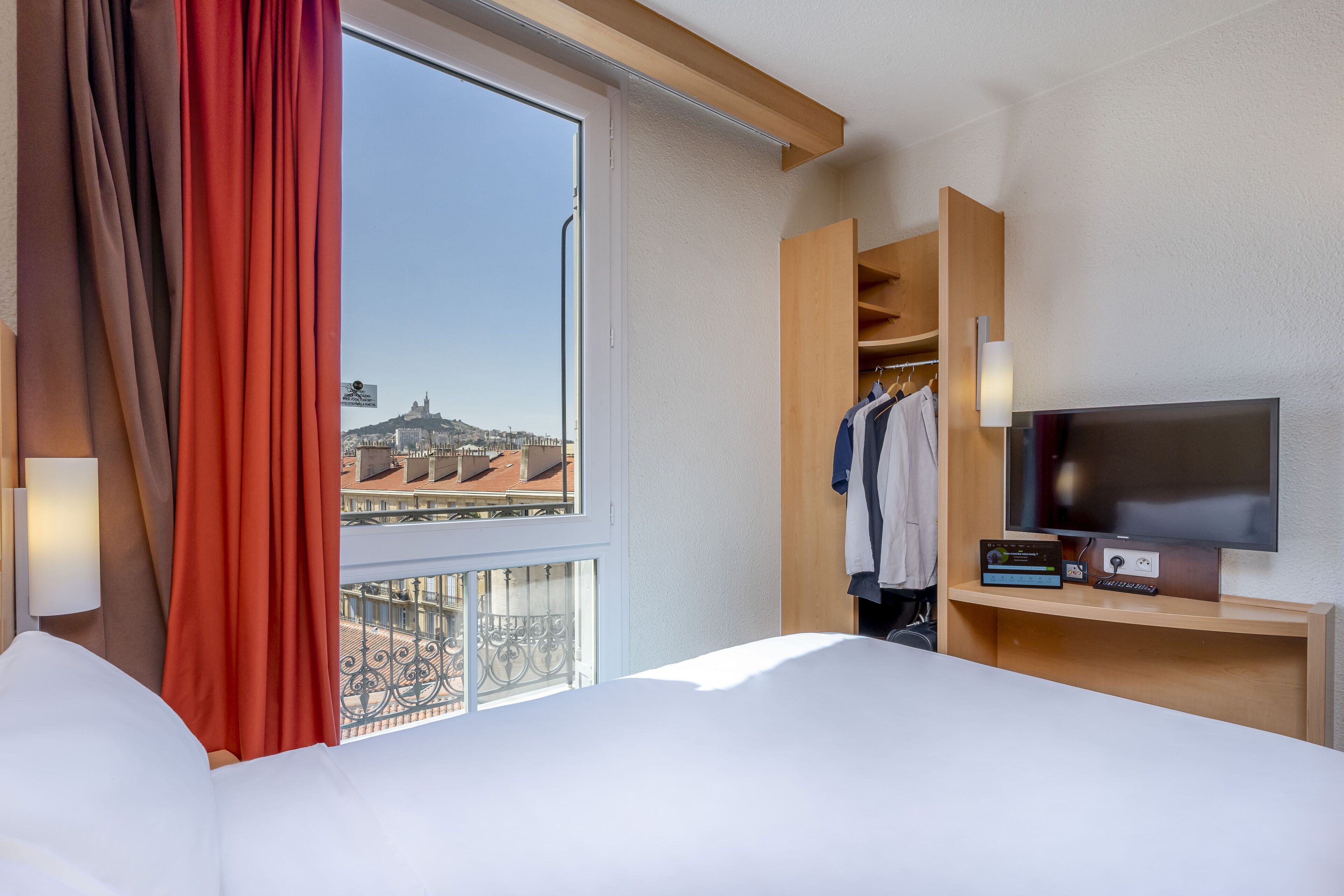 B&B HOTEL Marseille Centre Vieux Port