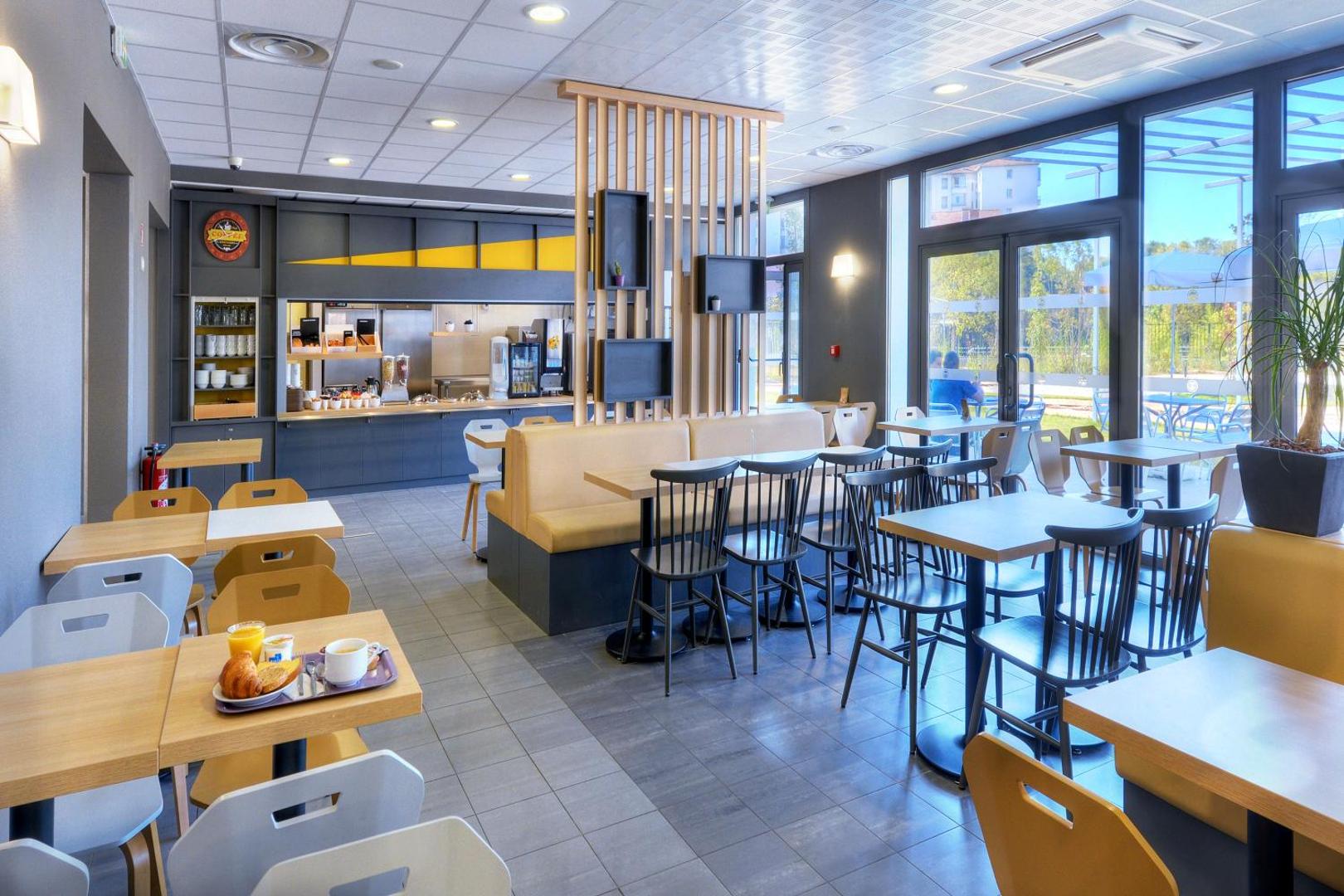 B&B HOTEL Marseille Prado Vélodrome