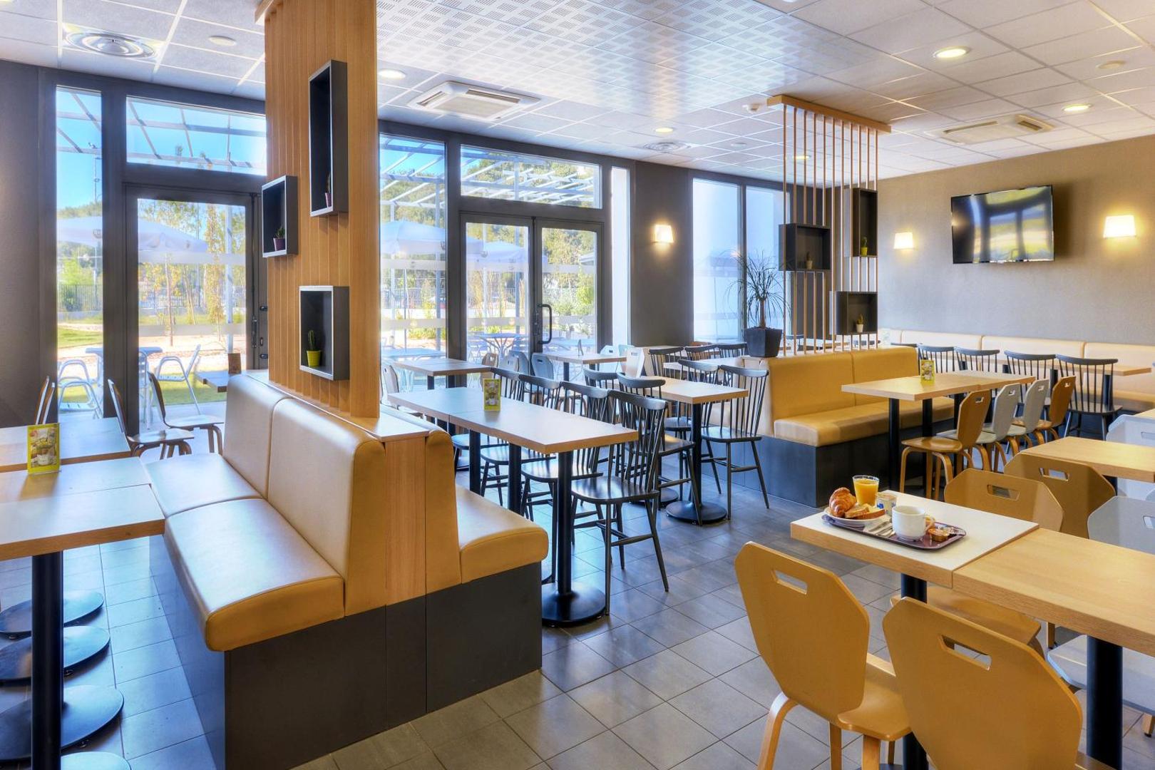 B&B HOTEL Marseille Prado Vélodrome