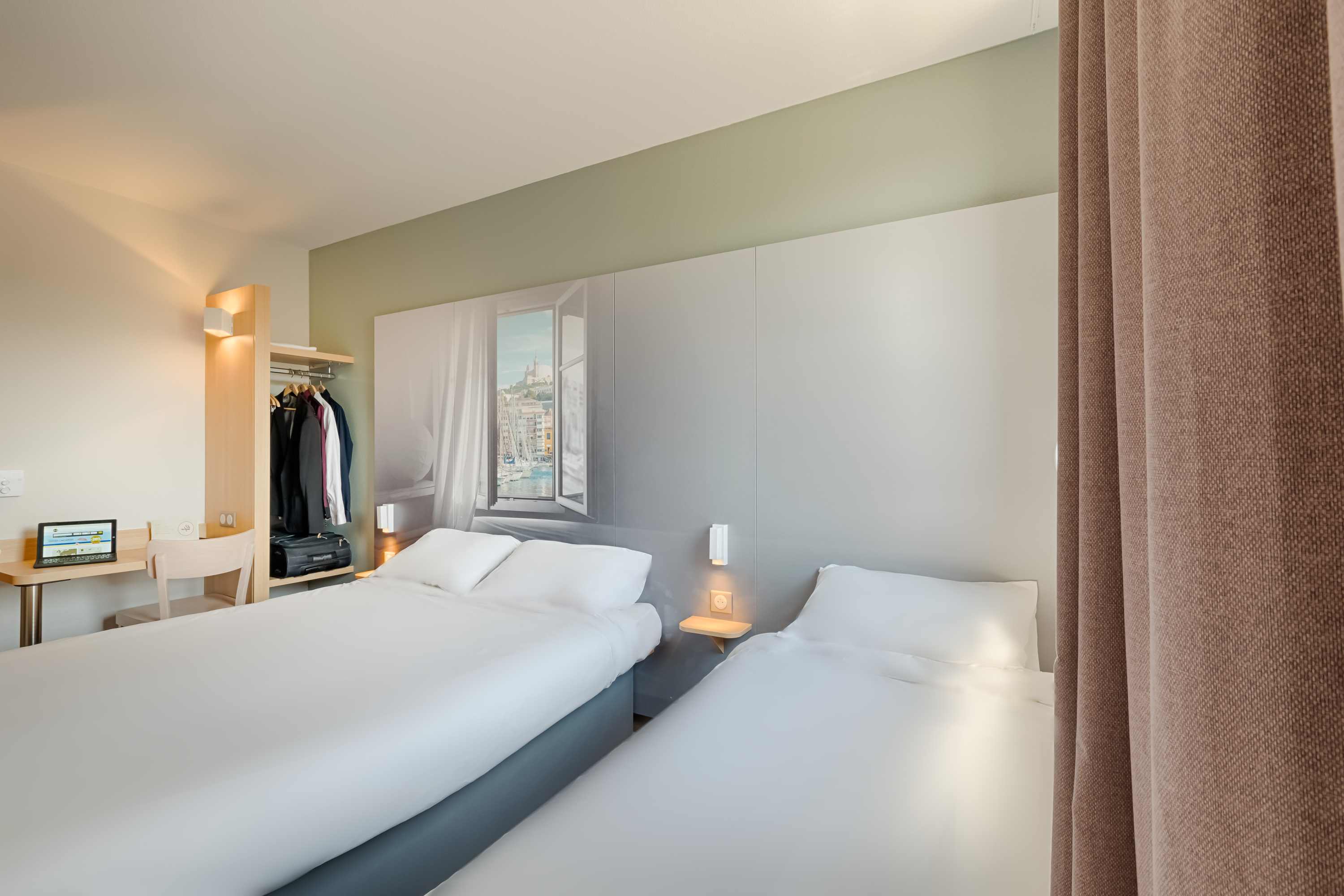 B&B HOTEL Marseille la Valentine Saint Mene
