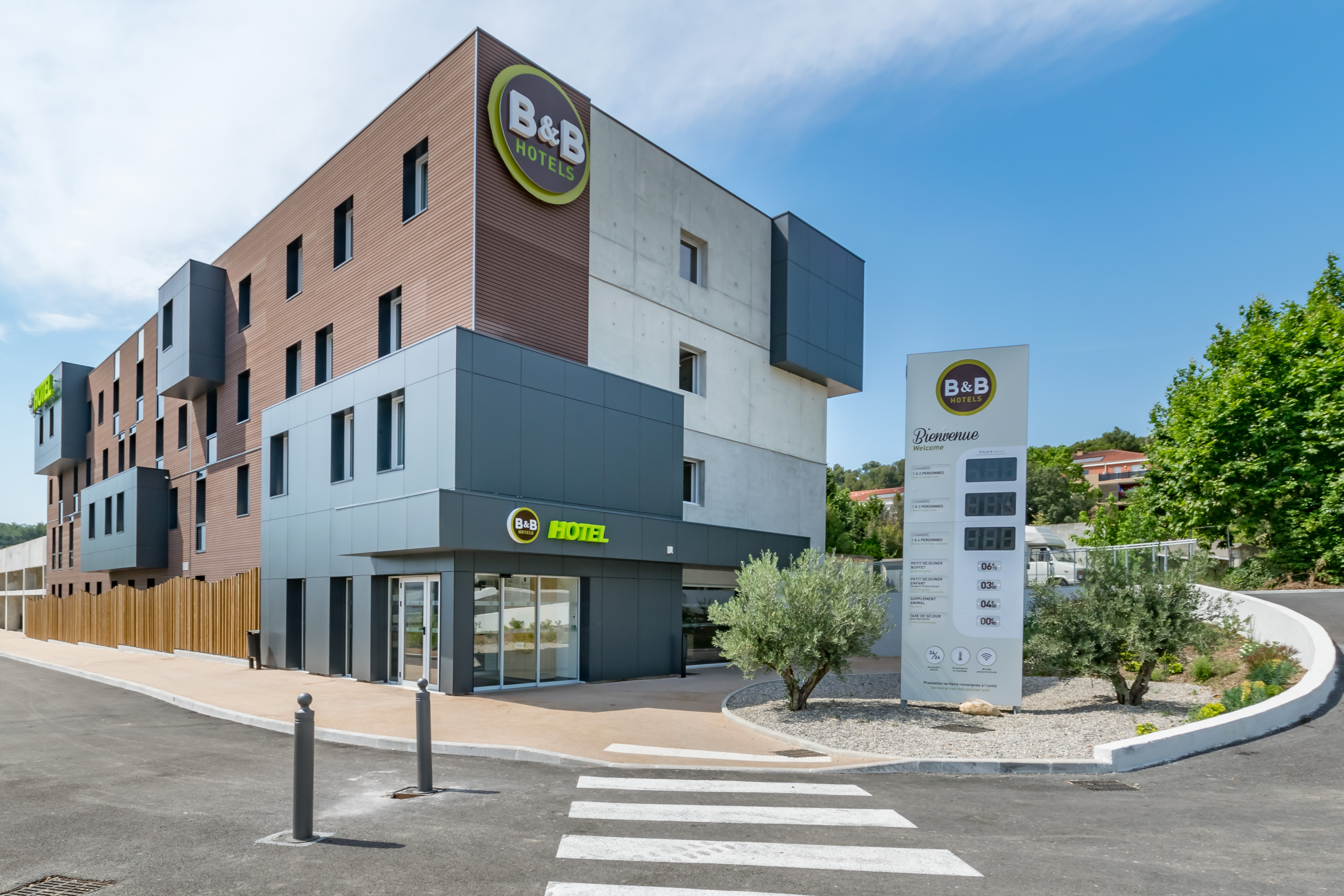 B&B HOTEL Marseille la Valentine Saint Mene