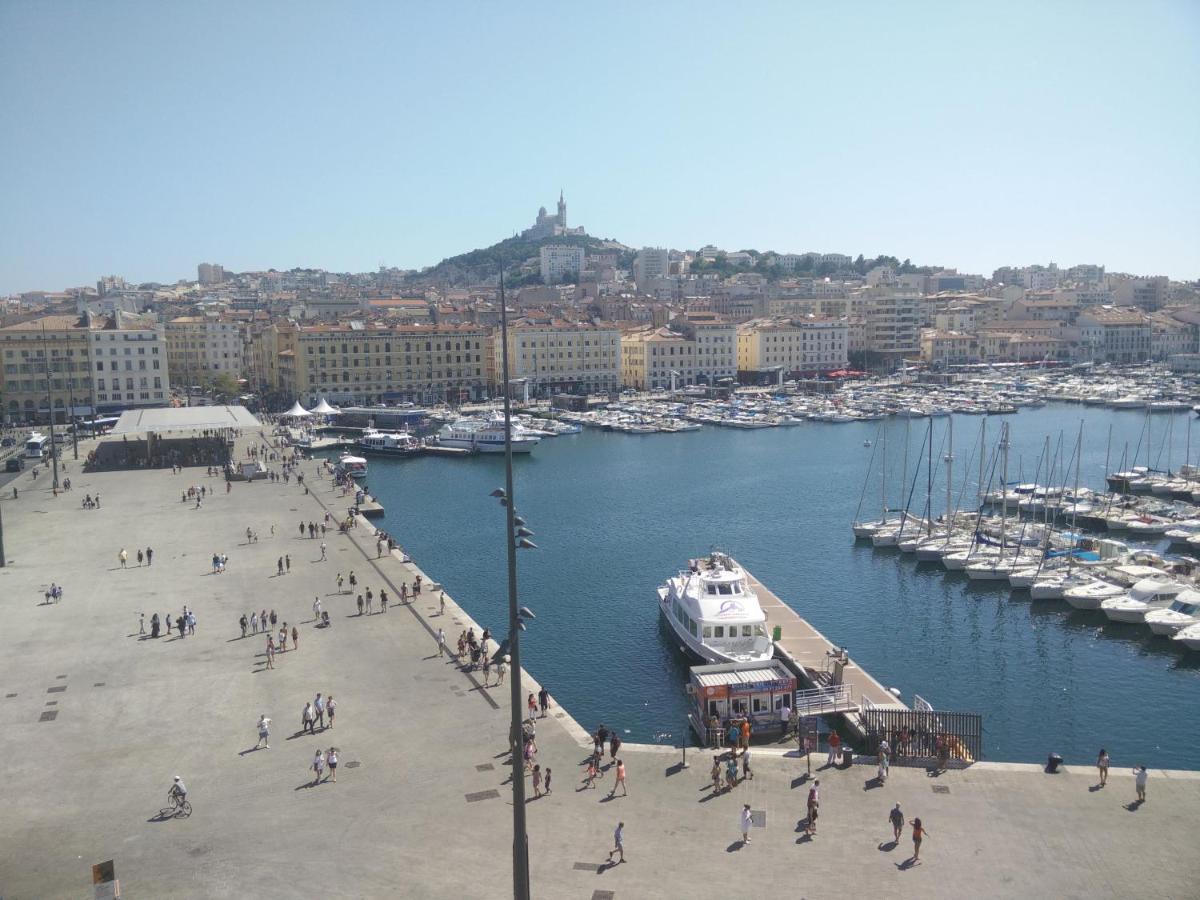 Carré Vieux Port