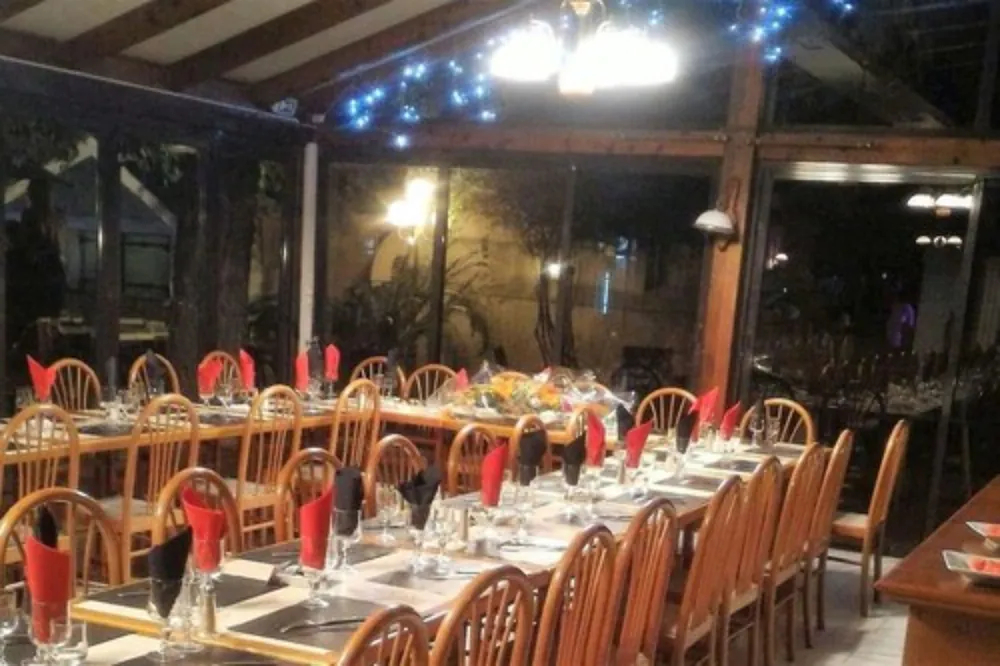 Hotel-Restaurant Les Cigalons