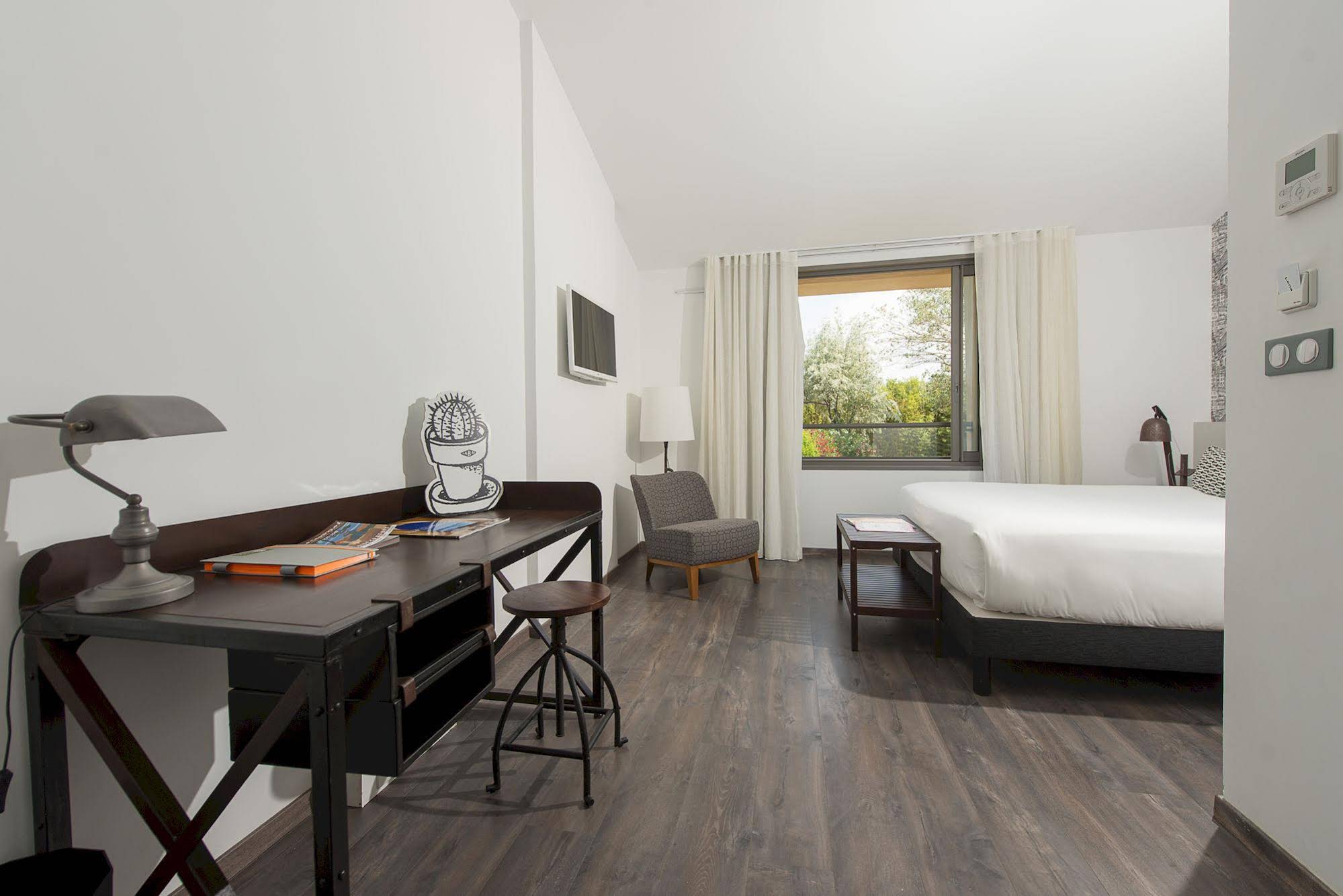Hôtel 96