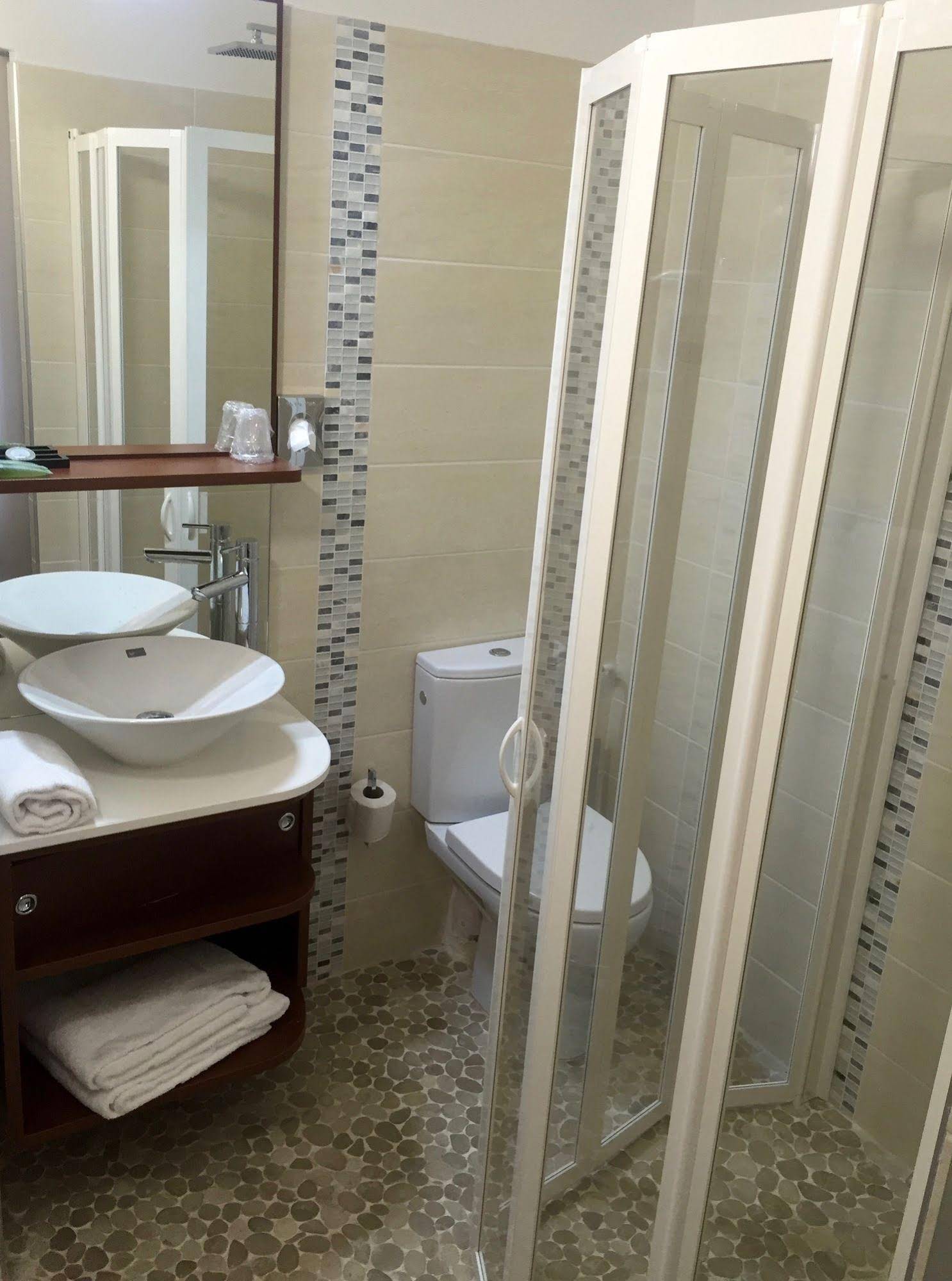 Massilia Hotel
