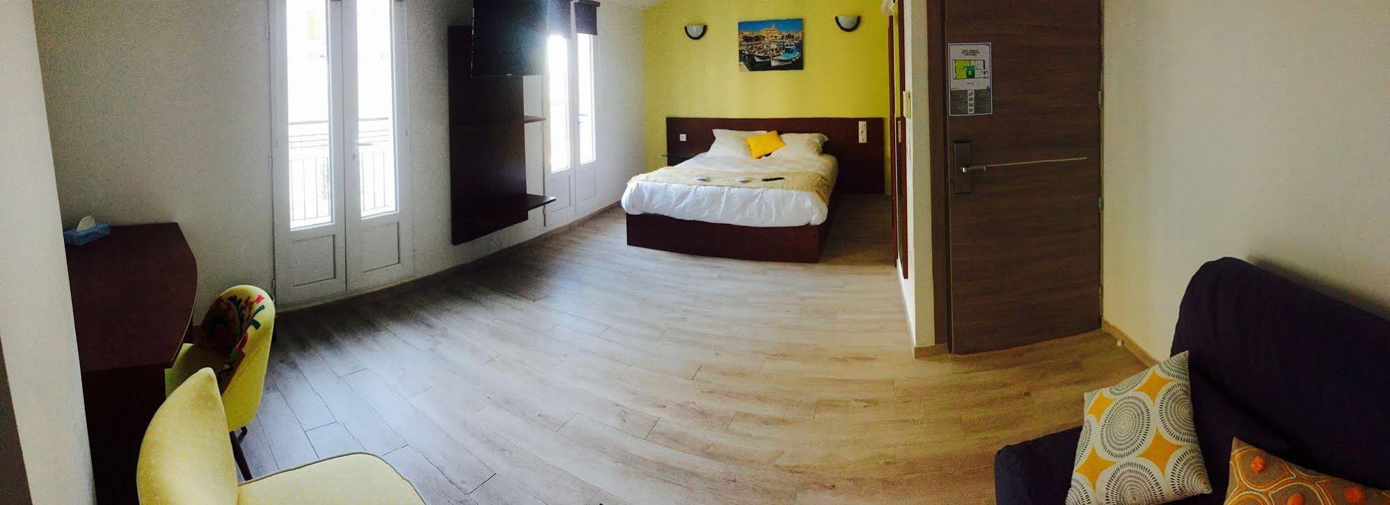 Massilia Hotel