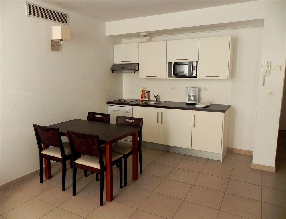 Residence Services Calypso