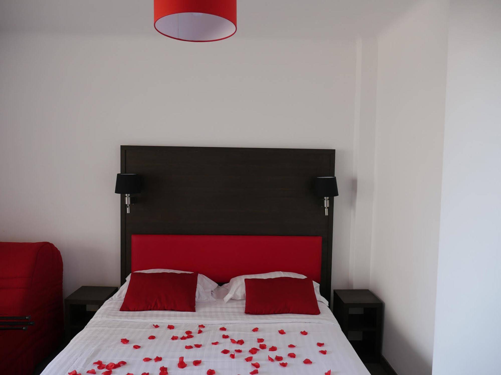 Residence Des Catalans