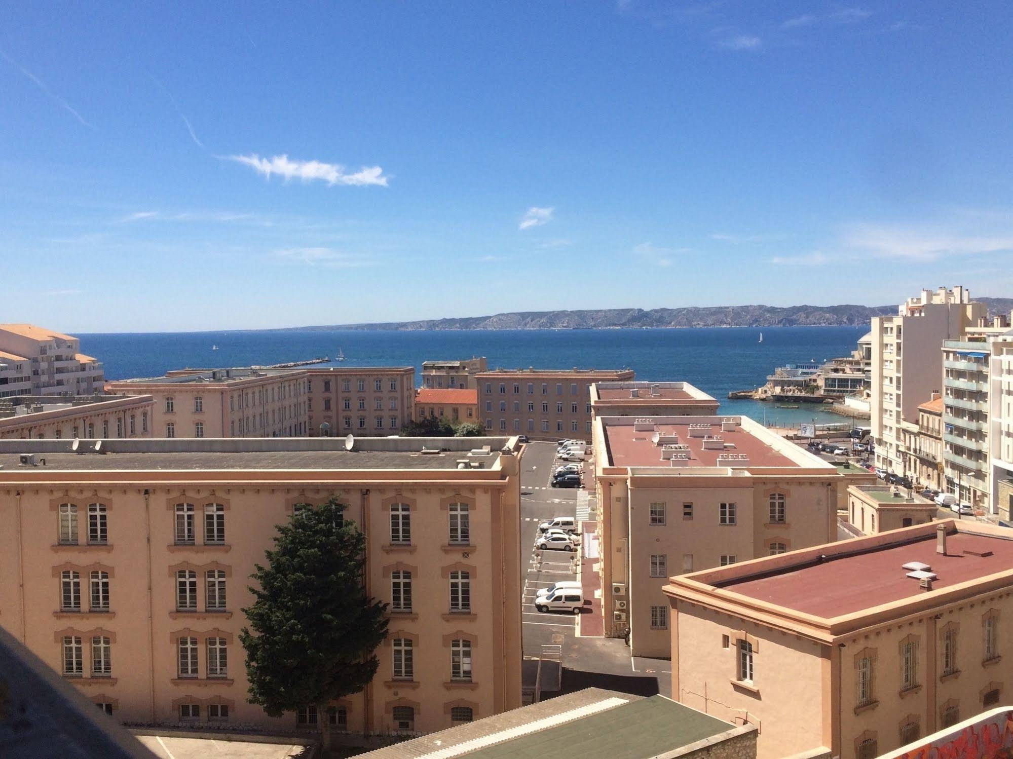 Residence Des Catalans