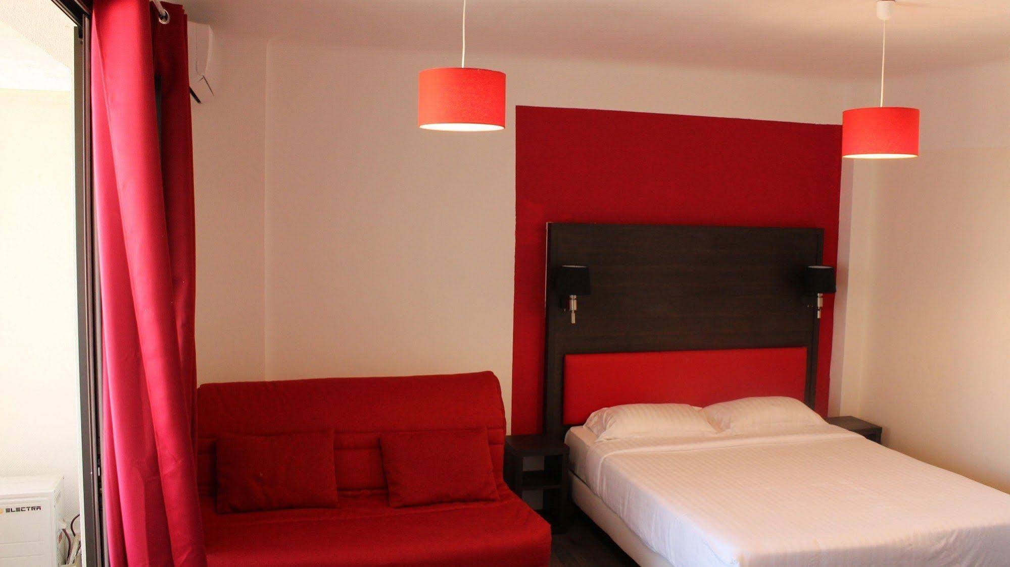 Residence Des Catalans