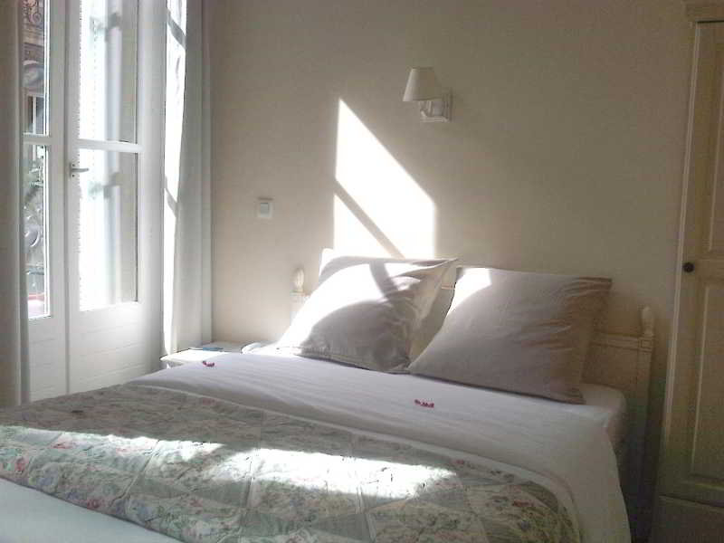 Maison Saint Louis Vieux Port Hotel