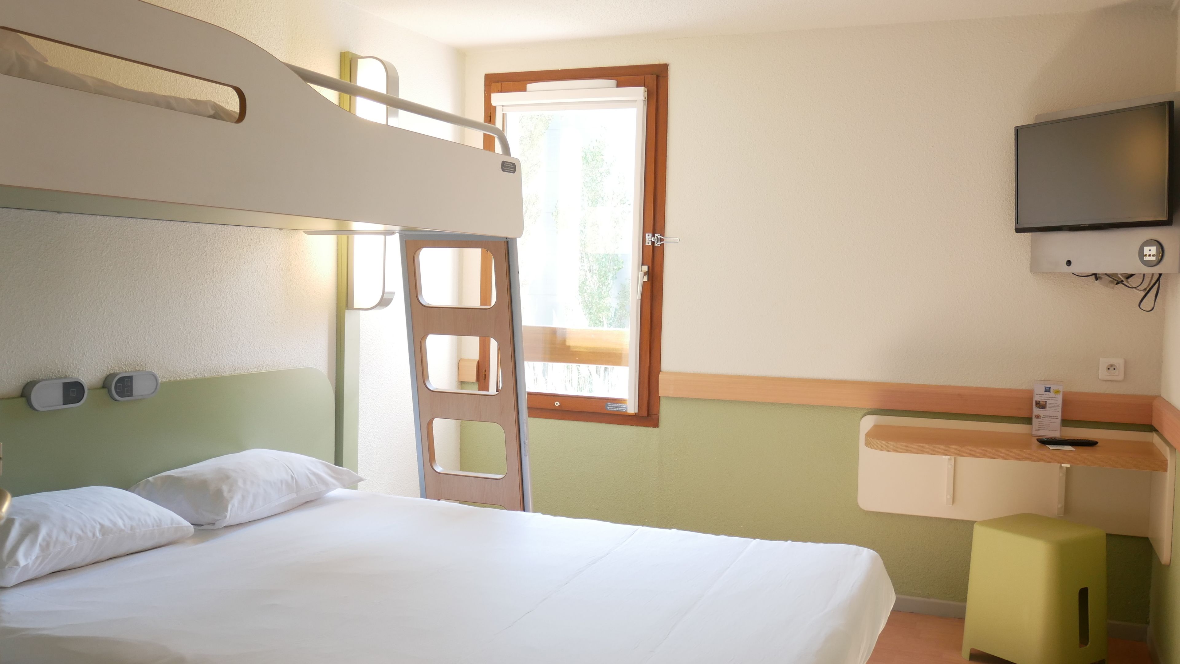 ibis budget Narbonne sud