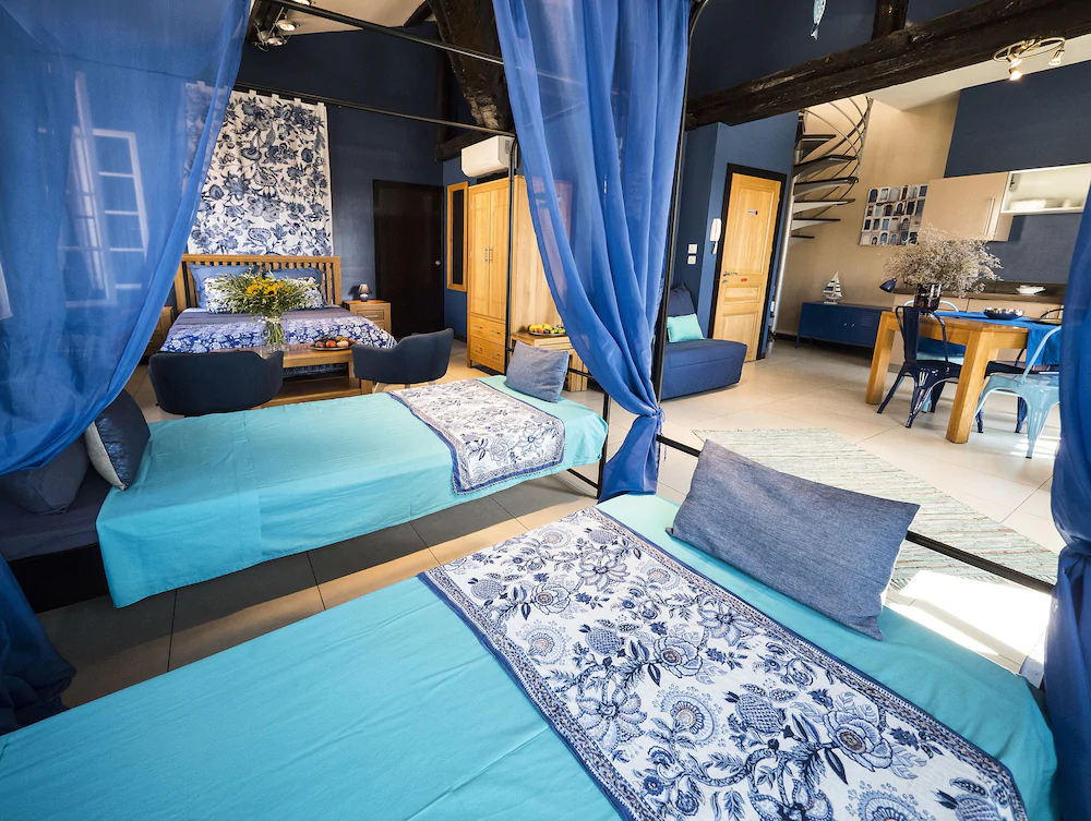 Suites Coronell d'En Vila