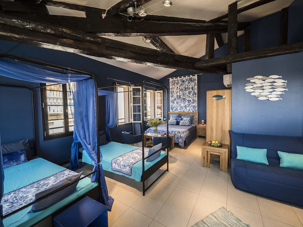 Suites Coronell d'En Vila