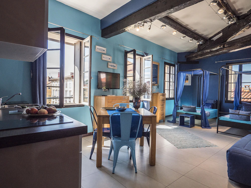 Suites Coronell d'En Vila