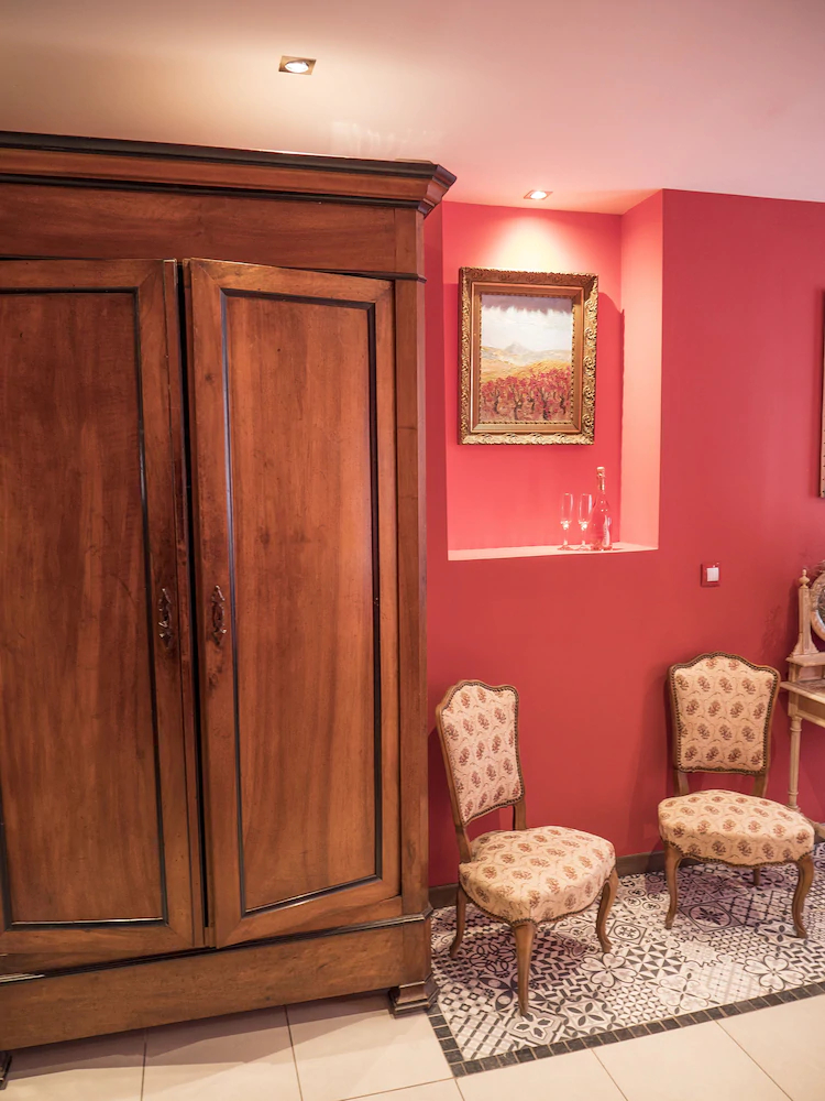 Suites Coronell d'En Vila