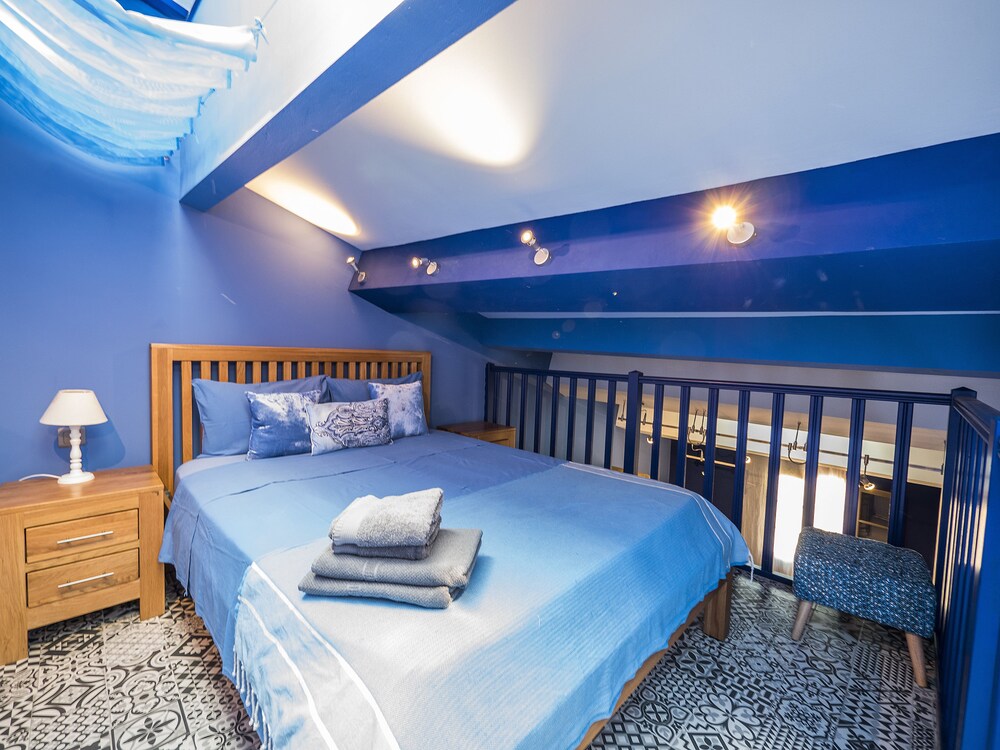 Suites Coronell d'En Vila