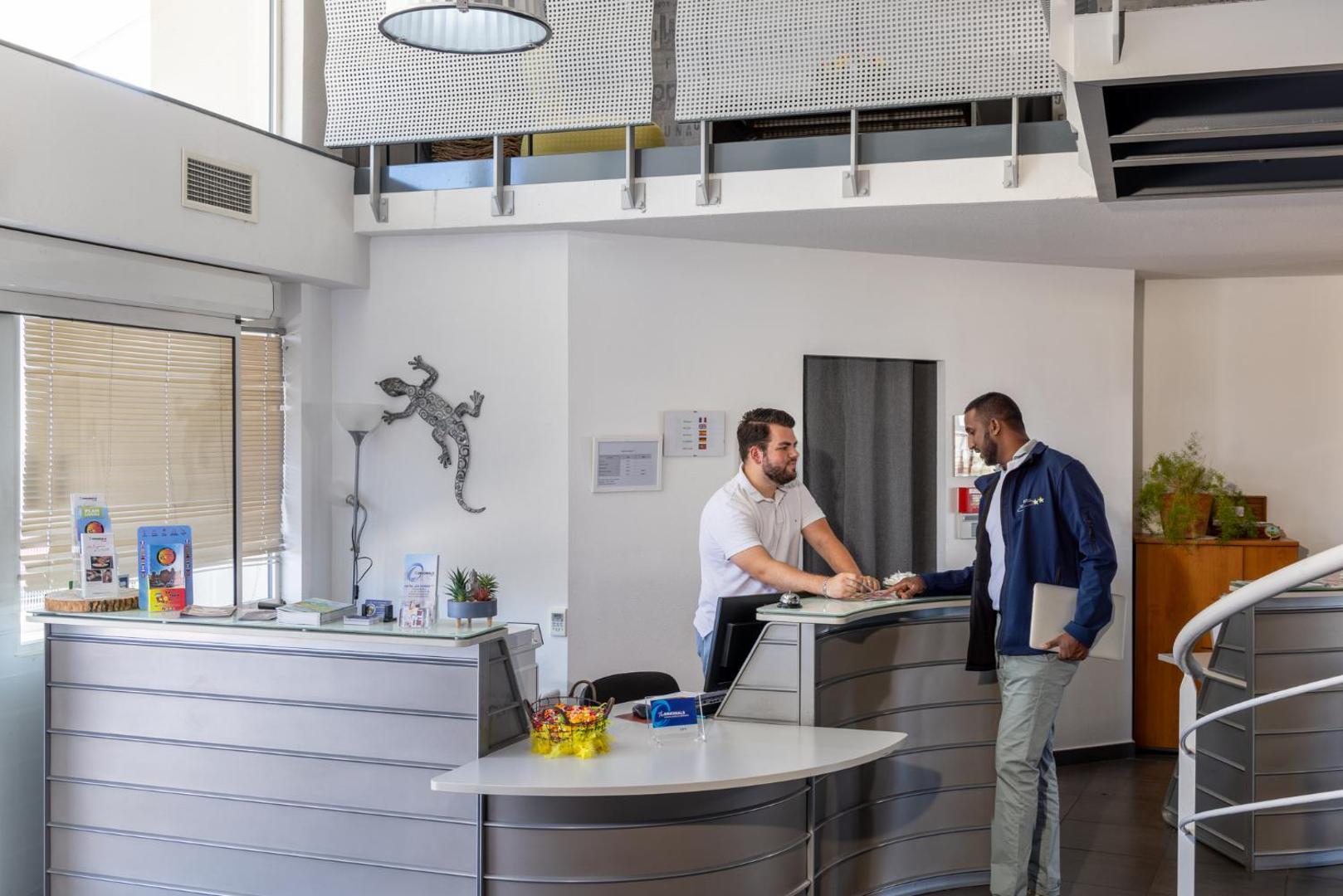 The Originals City, Hôtel Les Dômes, Perpignan Sud Saleilles