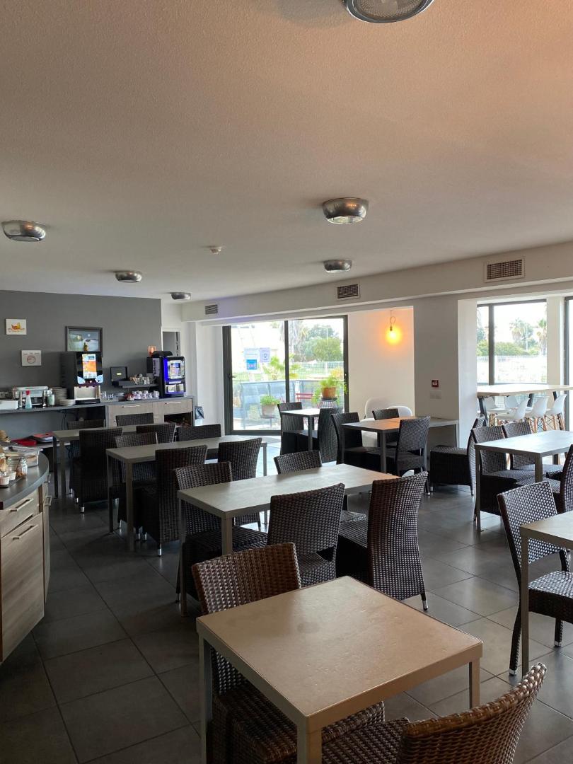 The Originals City, Hôtel Les Dômes, Perpignan Sud Saleilles