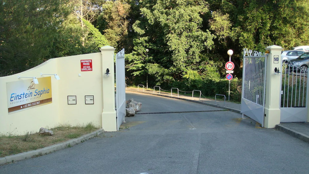 Sophia City Résidence