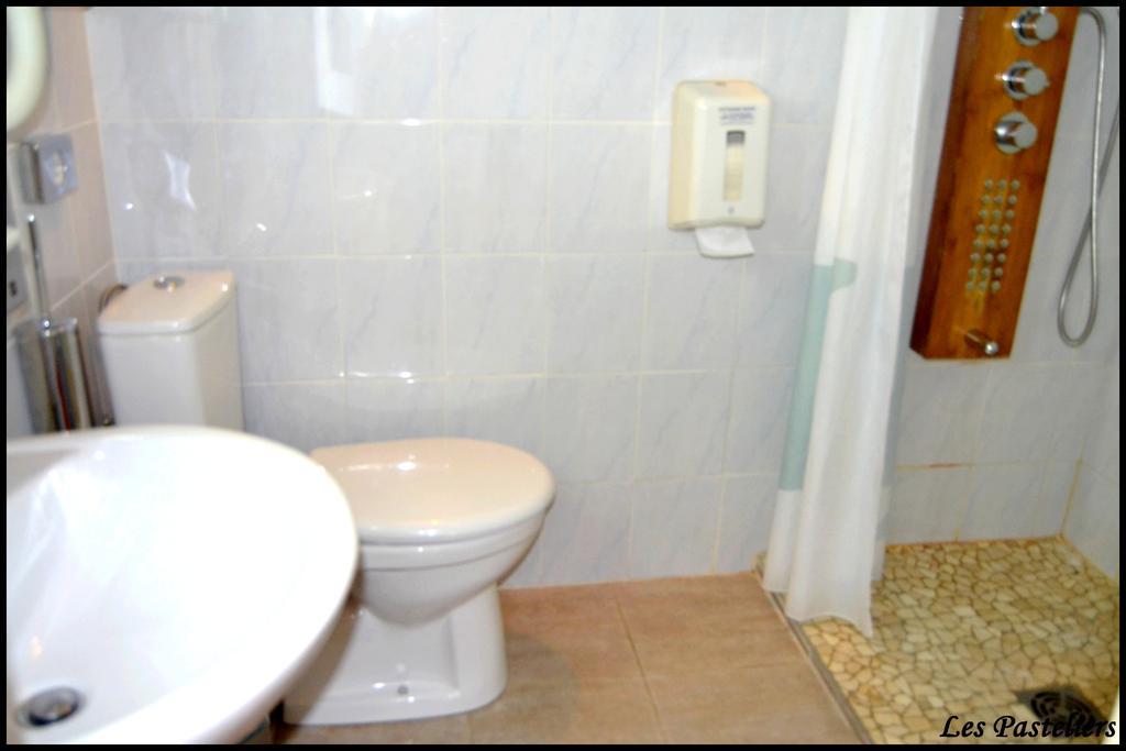 Hotel Les Pasteliers
