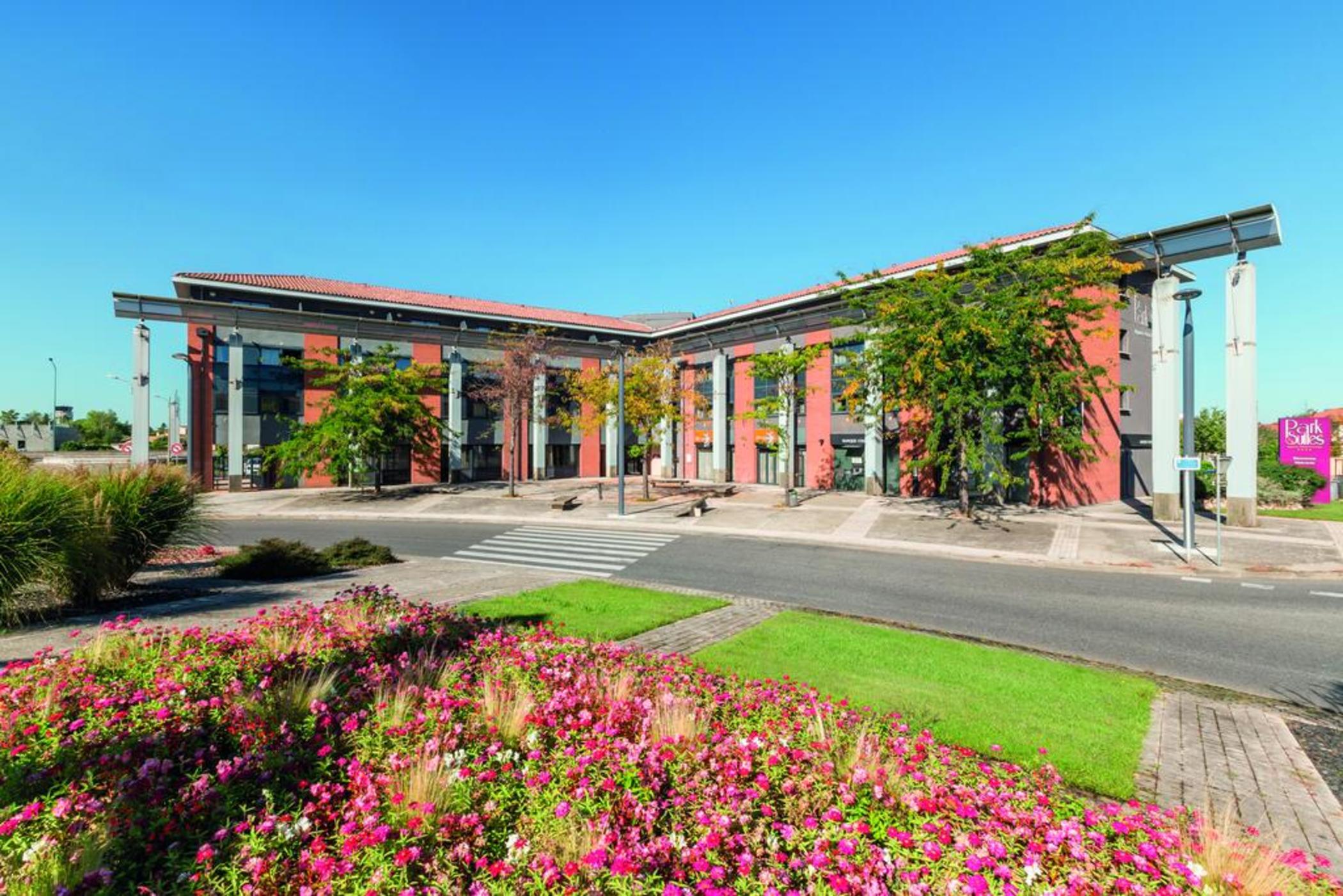 Clarion Aparthotel Toulouse Blagnac Airport