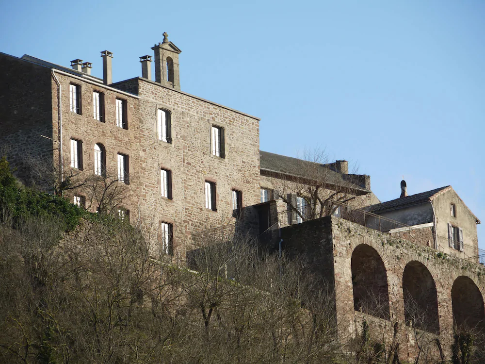 Les Hauts De Camares