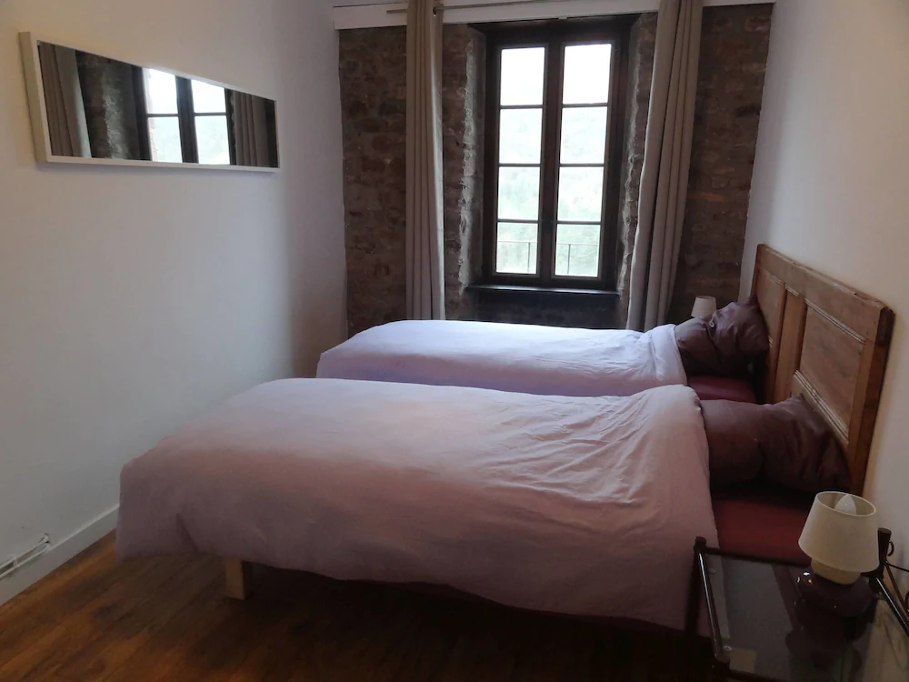 Les Hauts De Camares