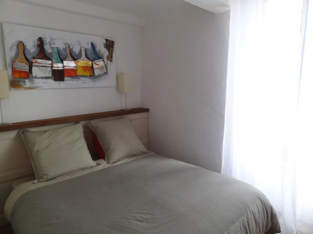 Les Hauts De Camares