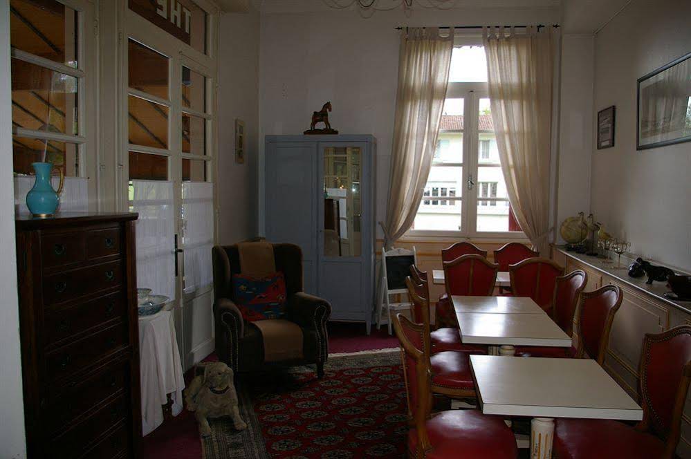 Hostellerie De La Roseraie