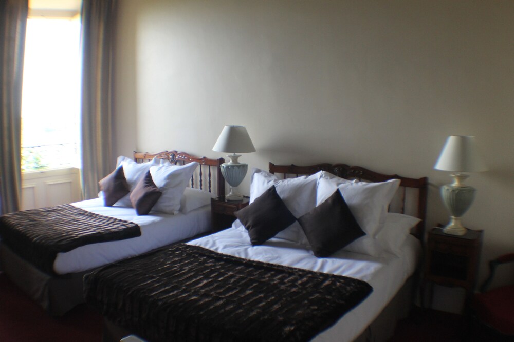 Hotel Raymond VII