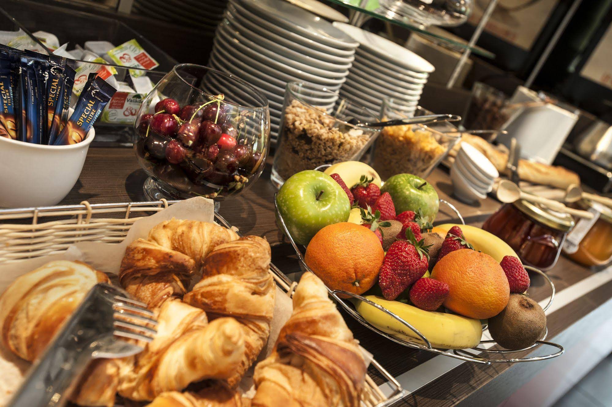 Brit Hotel Montauban