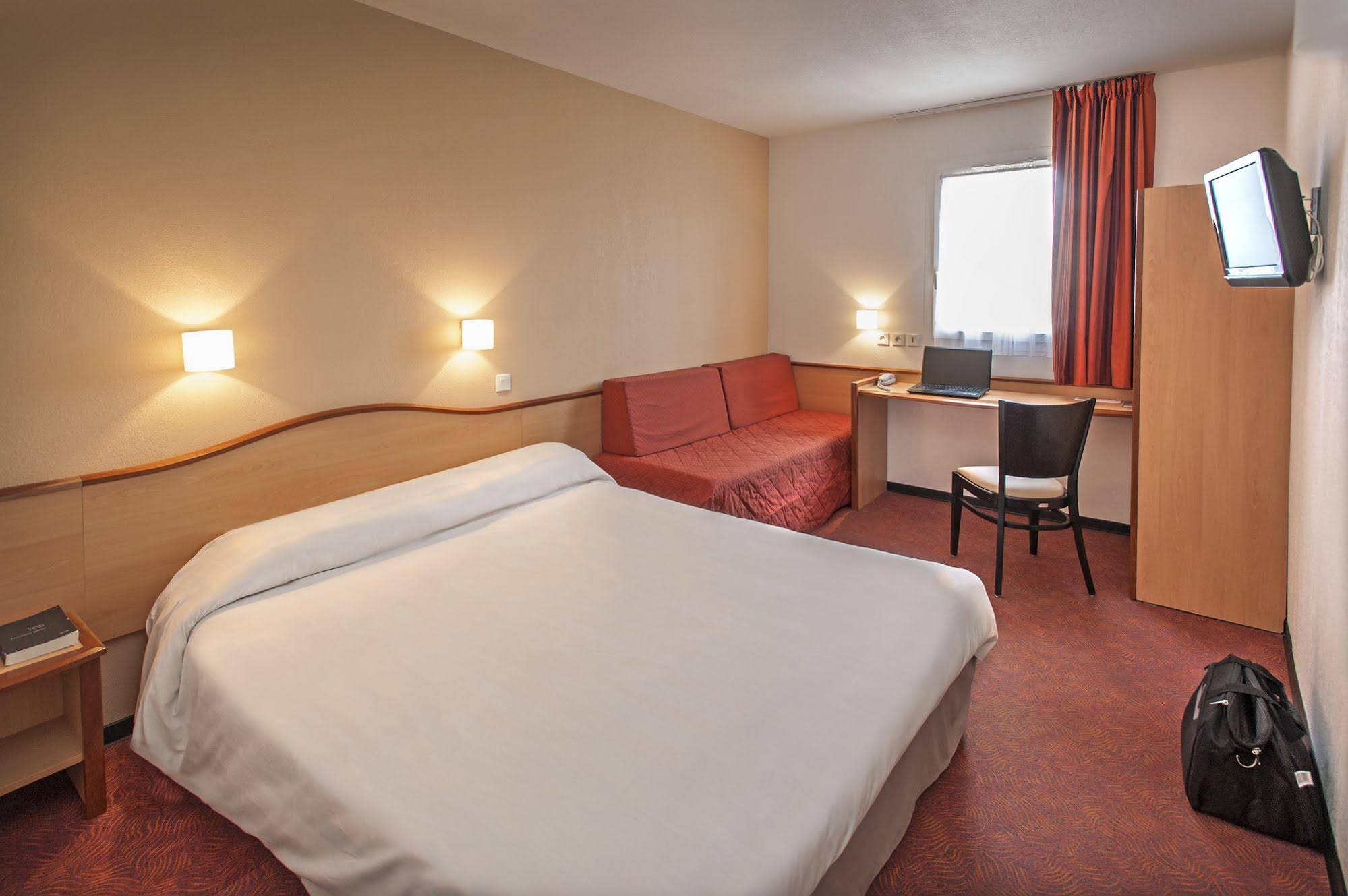 Brit Hotel Montauban