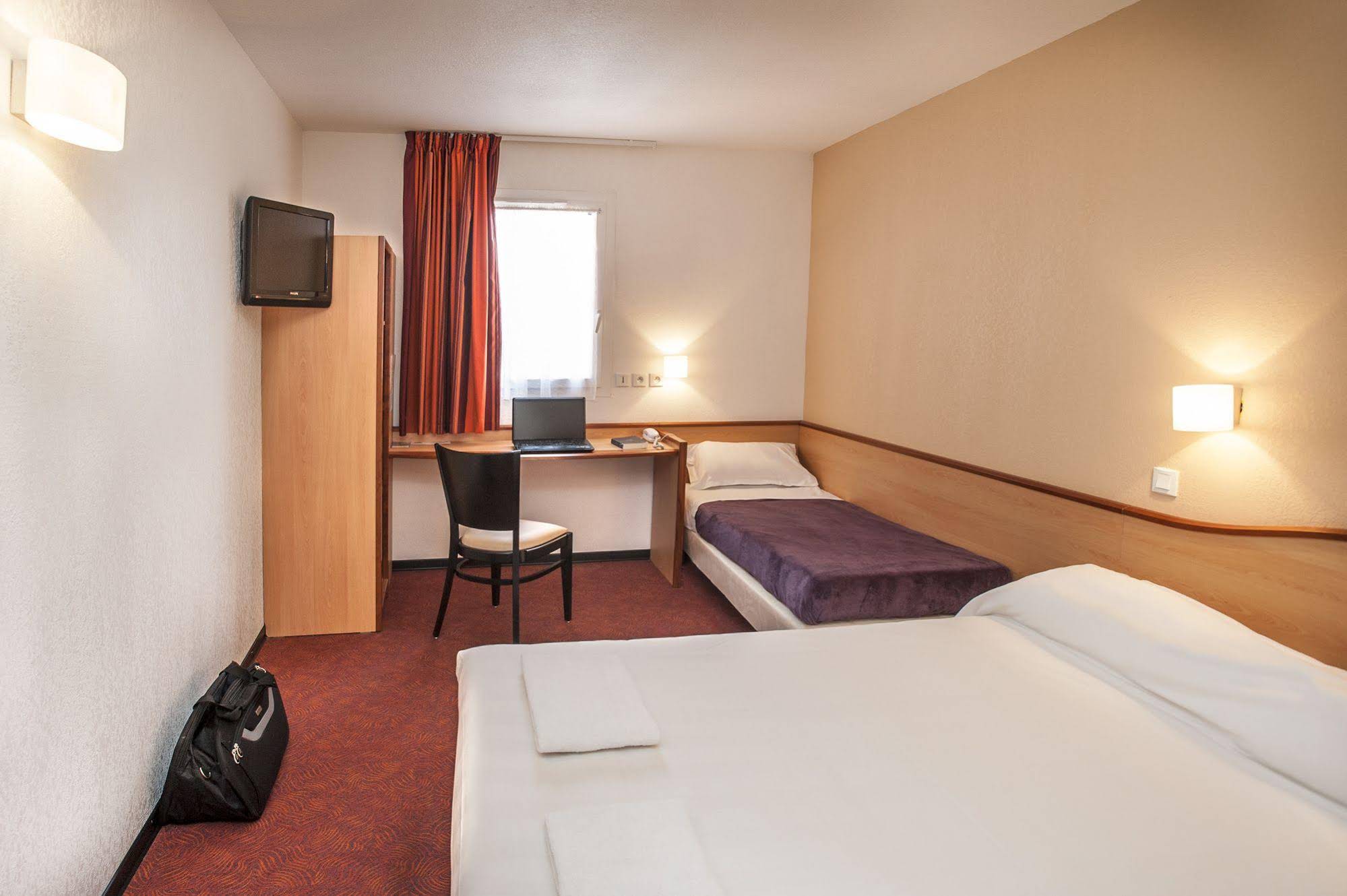 Brit Hotel Montauban
