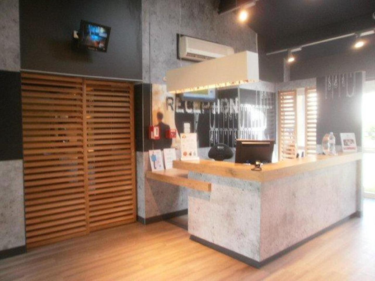ibis budget Tarbes