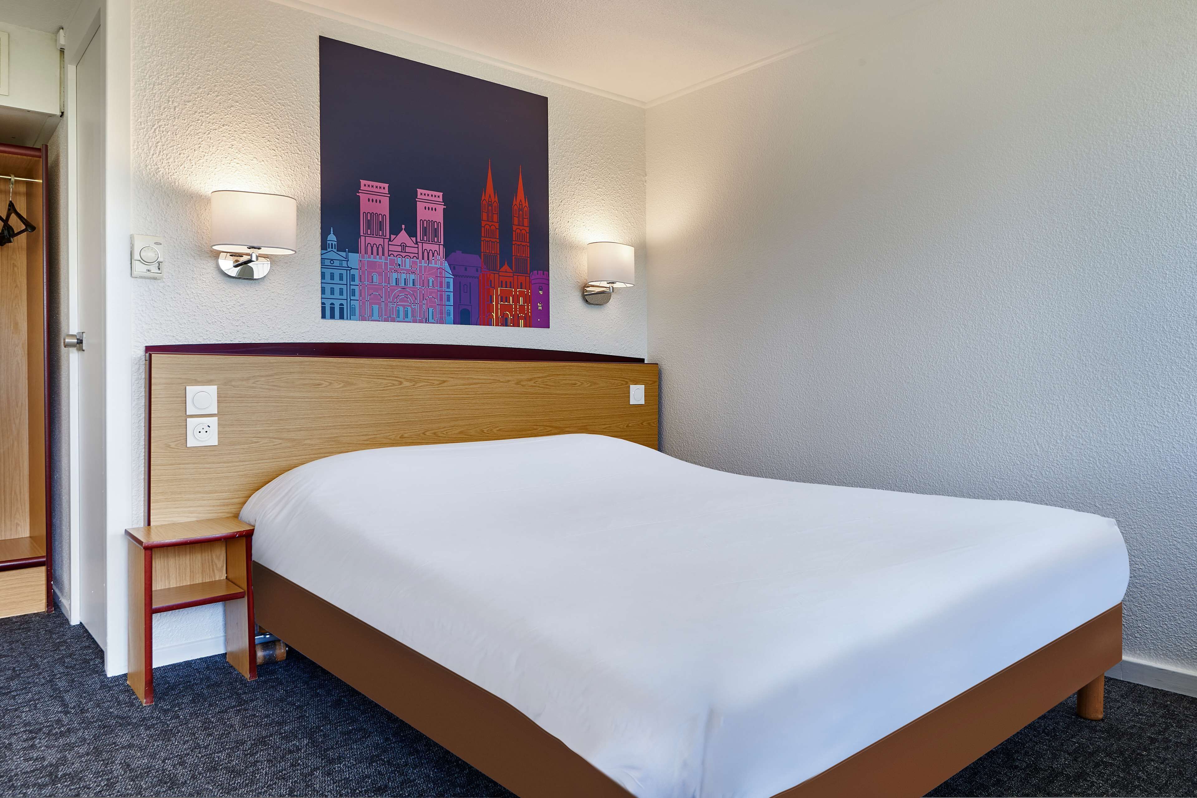 Kyriad Tarbes - Bastillac