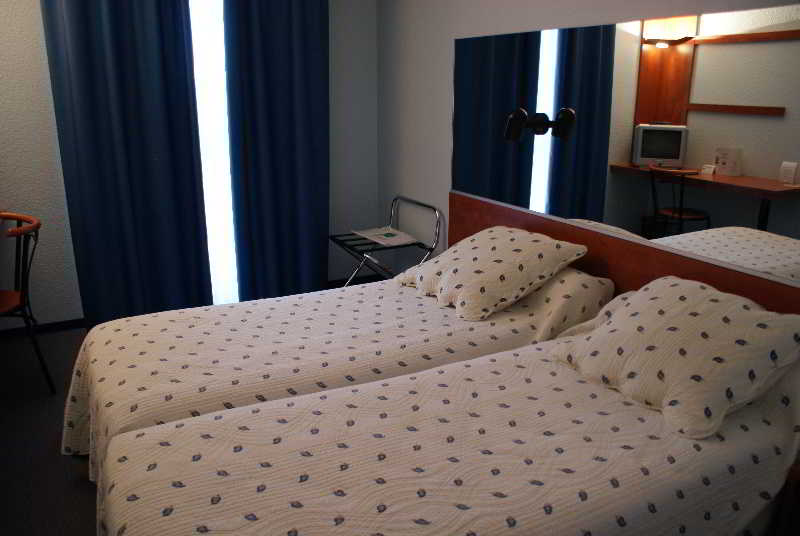 Airport Hotel