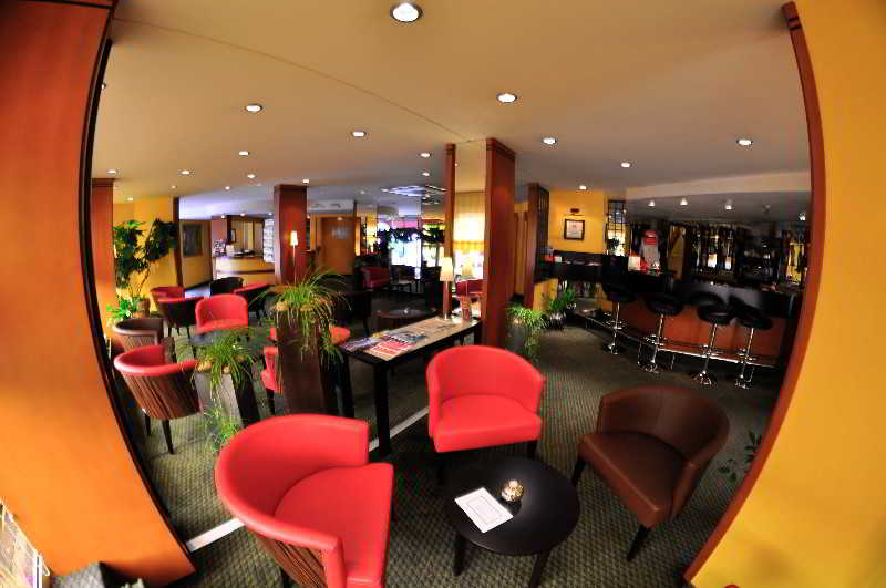 Airport Hotel