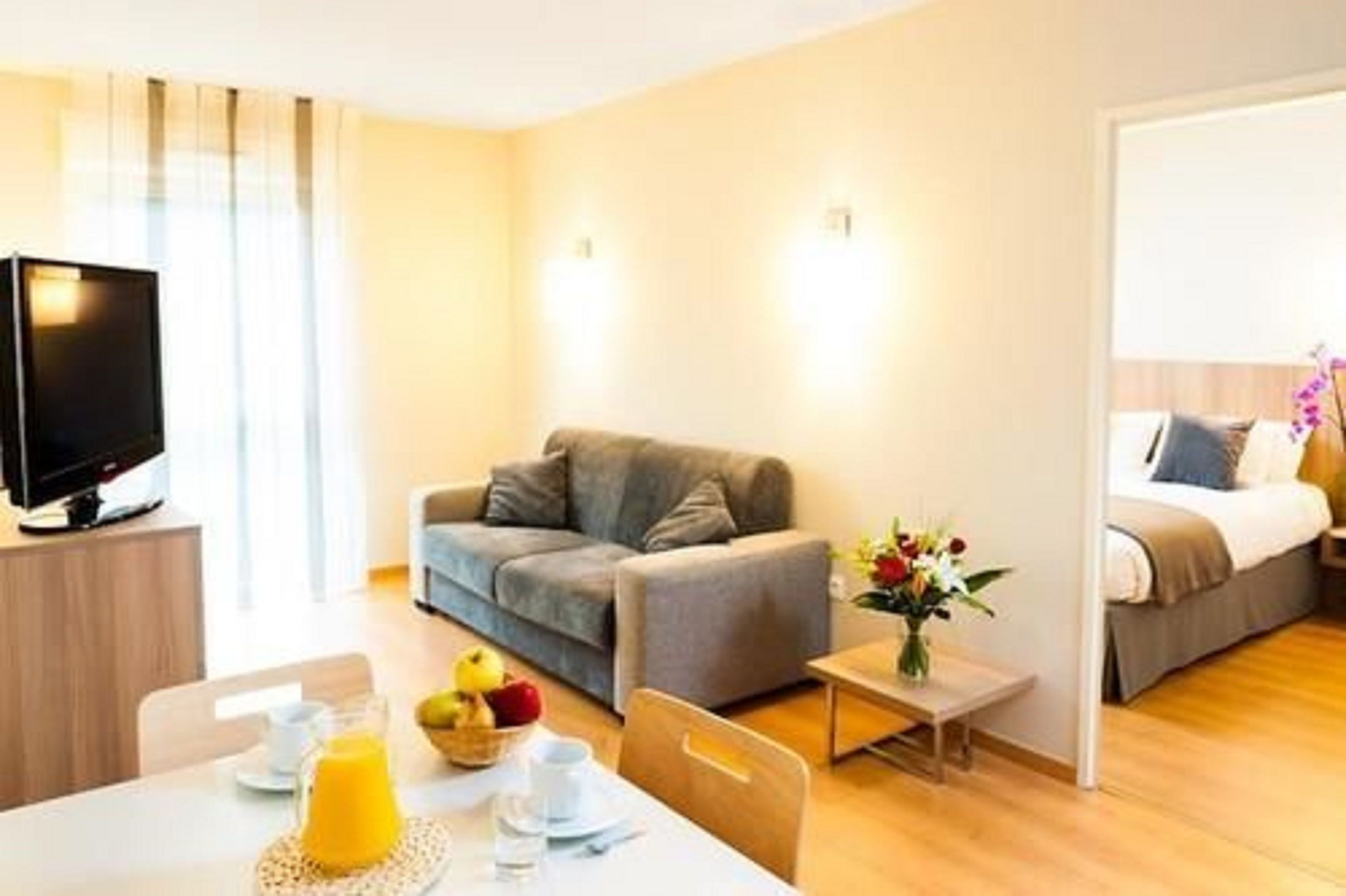 Aparthotel Lagrange City