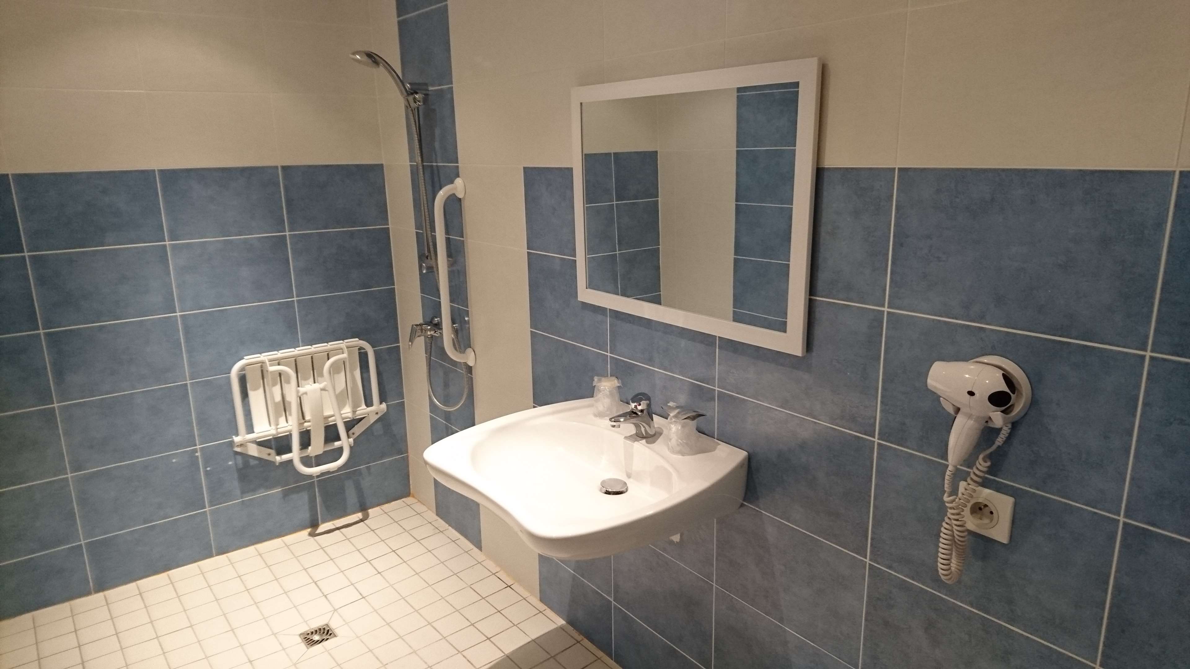 Hotel Kyriad Toulouse Sud Roques
