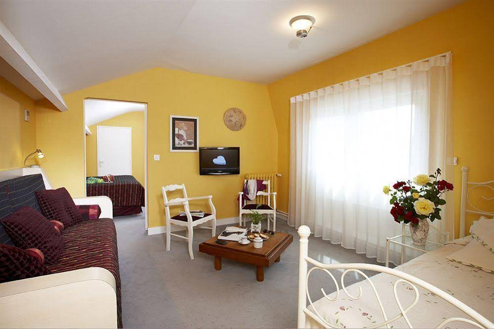 Bagnoles Hotel