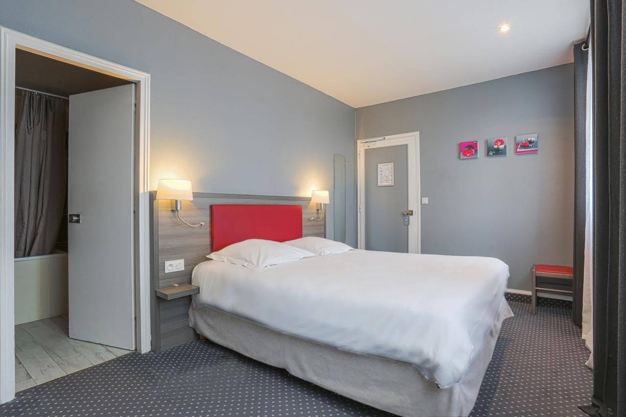 Hôtel Le Petit Castel