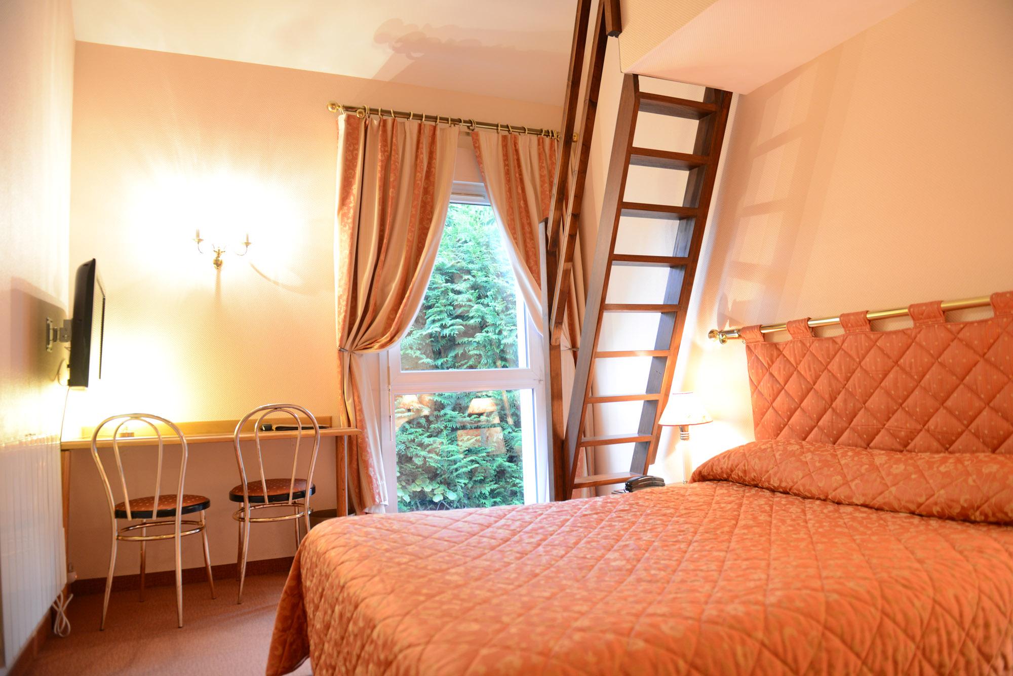 Best Western Flers Centre Gare