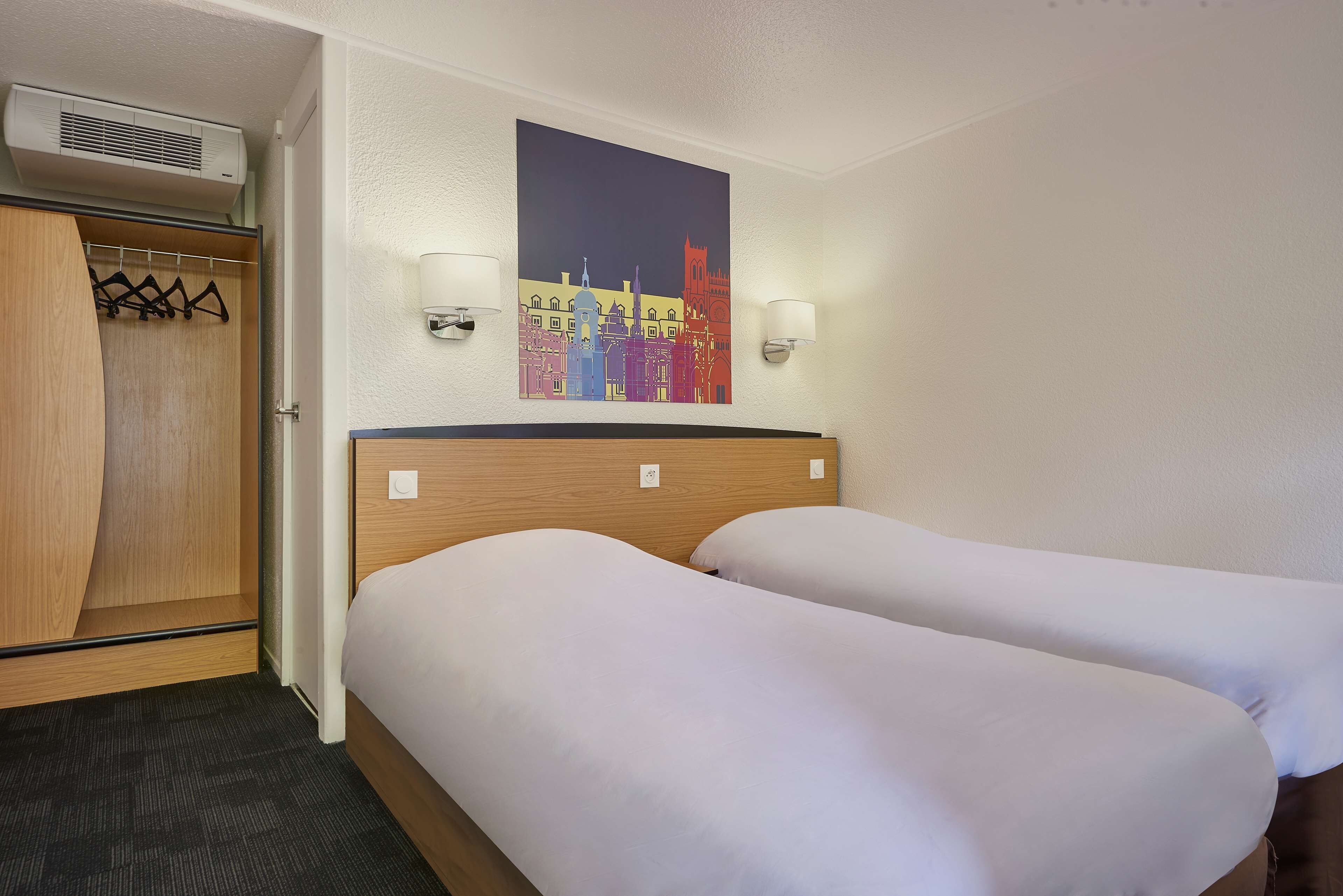 Hotel Kyriad Caen Nord - Hérouville Saint Clair