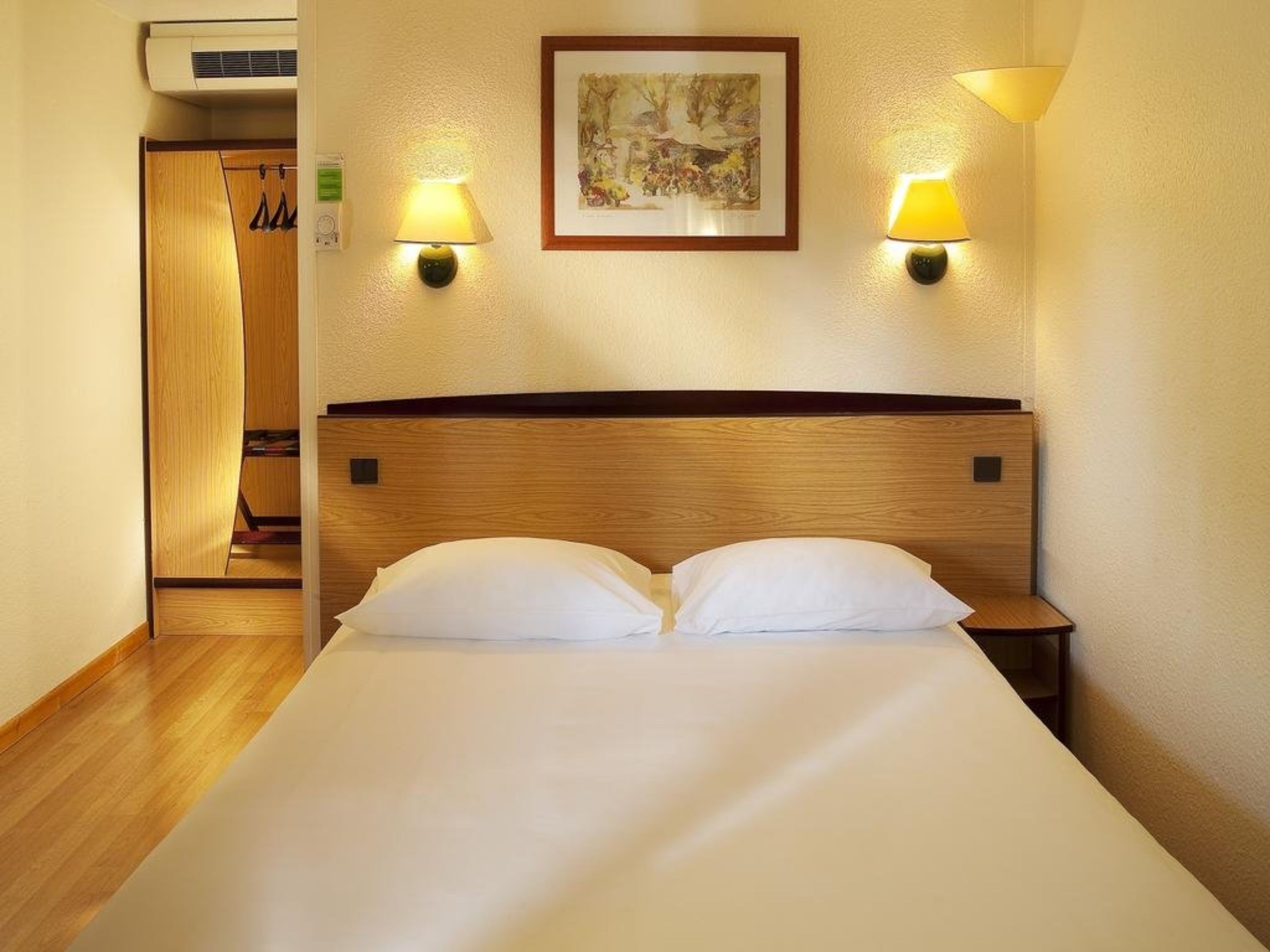Hotel Kyriad Caen Nord - Hérouville Saint Clair